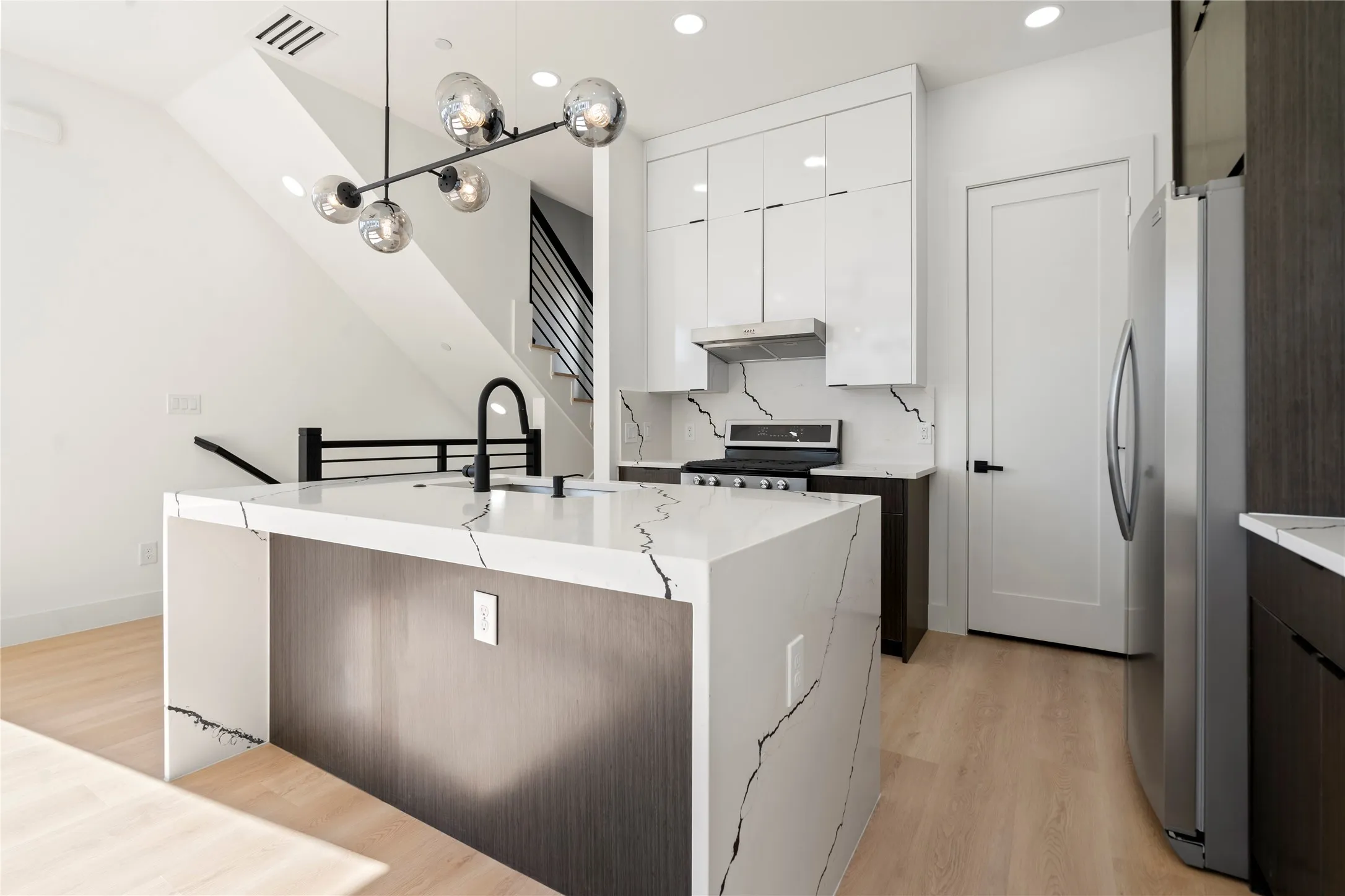 Townhouse For Rent