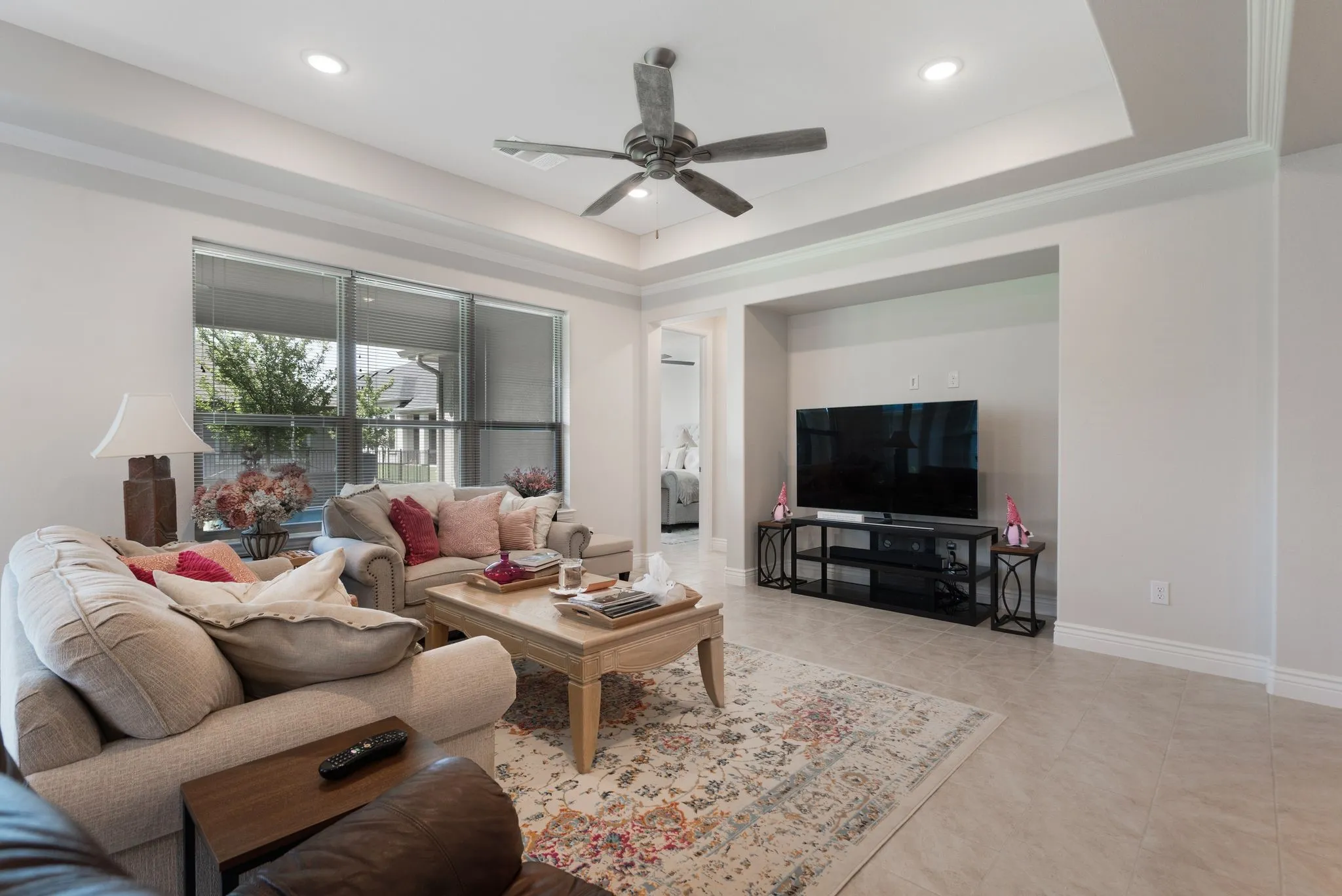Single Family Residence For Rent in Denton County , 9533 Windwood Lane, Denton, Texas 76207, 2 Bedroom, 3 Bathroom, 2 Garage spaces, 1,760 Sqft, built in 2021, mls#21414016, Real Estate Agent in Denton, Homes For Rent in Denton county, Homes For Rent in Denton, Realtor in Denton Texas, Real Estate Brokerage Independent Realty Texas, Luminita Cordes Realtor
