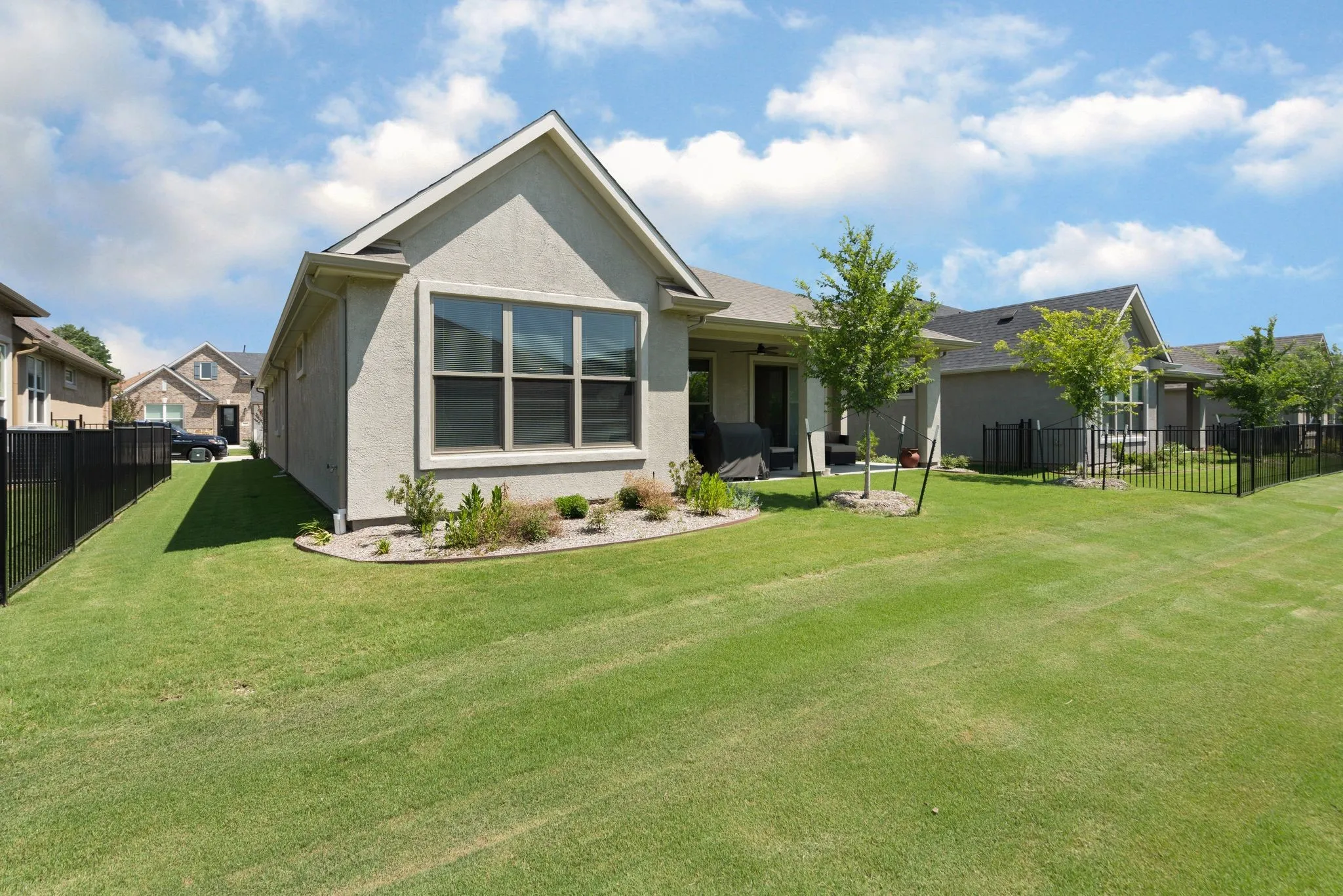 Single Family Residence For Rent in Denton County , 9533 Windwood Lane, Denton, Texas 76207, 2 Bedroom, 3 Bathroom, 2 Garage spaces, 1,760 Sqft, built in 2021, mls#21414016, Real Estate Agent in Denton, Homes For Rent in Denton county, Homes For Rent in Denton, Realtor in Denton Texas, Real Estate Brokerage Independent Realty Texas, Luminita Cordes Realtor