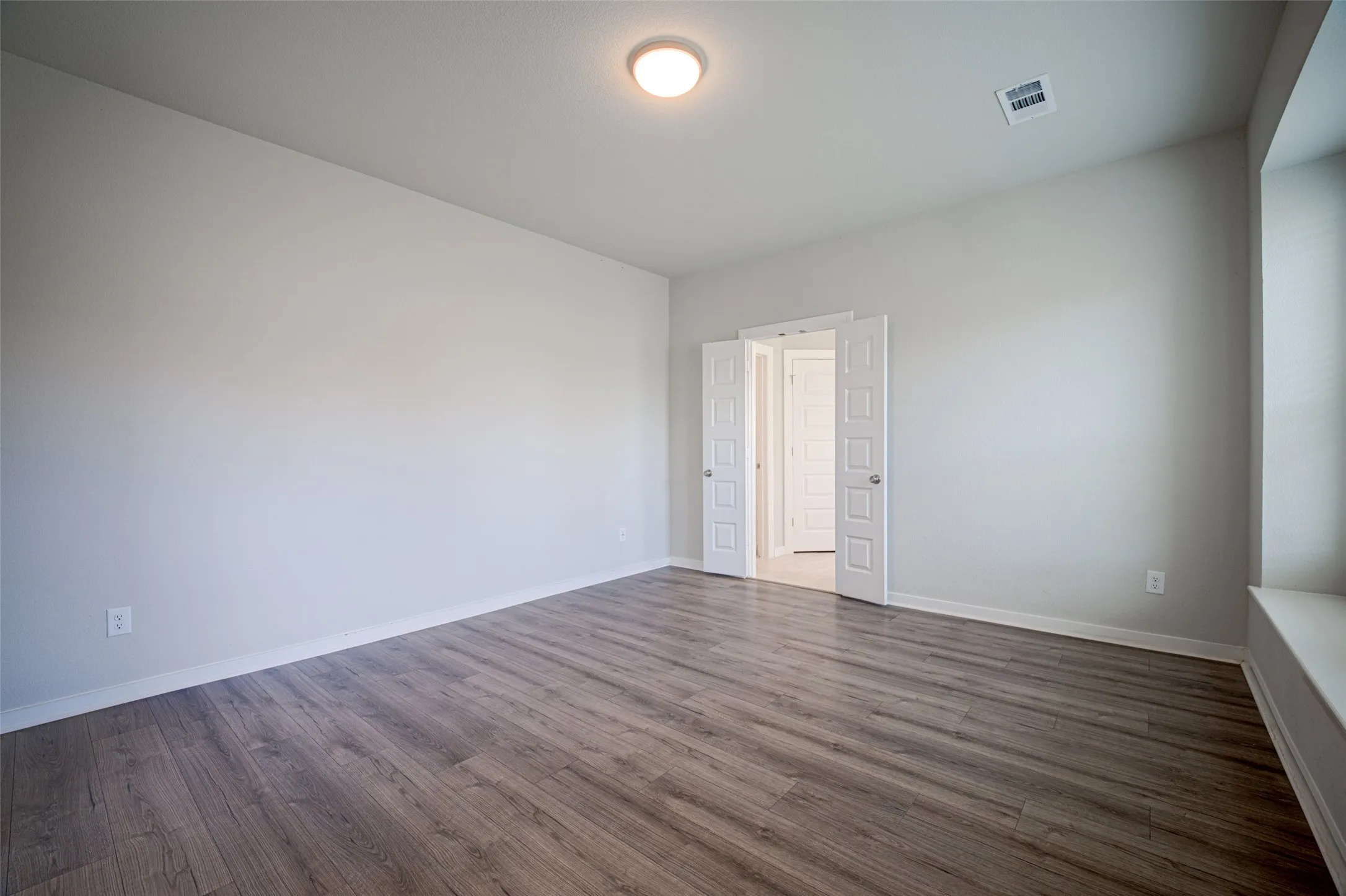 Single Family Residence For Sale in Kaufman County , 3911 Spencer Lane, Heartland, Texas 75126, 3 Bedroom, 2 Bathroom, 2 Garage spaces, 1,576 Sqft, built in 2020, mls#21408729, Real Estate Agent in Heartland, Homes For Sale in Kaufman county, Homes For Sale in Heartland, Realtor in Heartland Texas, Real Estate Brokerage Independent Realty Texas, Luminita Cordes Realtor