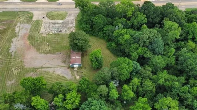 Warehouse For Rent in Morris County , 513 N Main, Lone Star, Texas 75668, 0, 0, Garage spaces, 0 Sqft, built in 1974, mls#21415158, Real Estate Agent in Lone Star, Homes For Rent in Morris county, Homes For Rent in Lone Star, Realtor in Lone Star Texas, Real Estate Brokerage Independent Realty Texas, Luminita Cordes Realtor