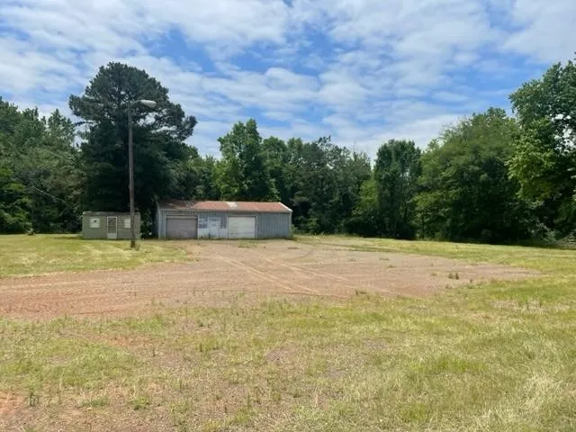 Warehouse For Rent in Morris County , 513 N Main, Lone Star, Texas 75668, 0, 0, Garage spaces, 0 Sqft, built in 1974, mls#21415158, Real Estate Agent in Lone Star, Homes For Rent in Morris county, Homes For Rent in Lone Star, Realtor in Lone Star Texas, Real Estate Brokerage Independent Realty Texas, Luminita Cordes Realtor