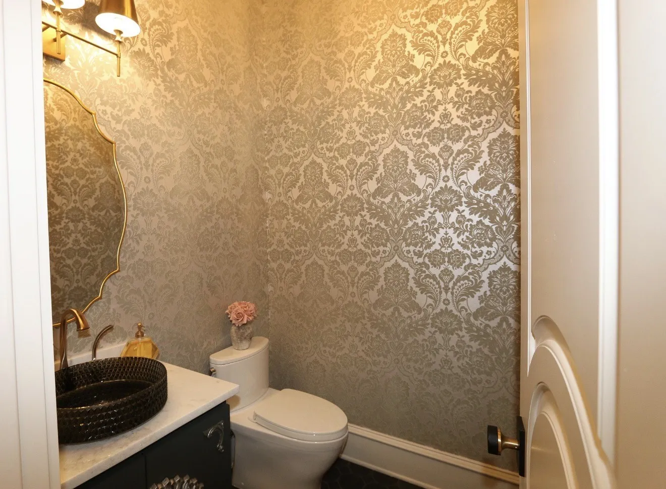 Single Family Residence For Sale in Smith County , 3030 Stonegate Boulevard, Tyler, Texas 75703, 6 Bedroom, 8 Bathroom, 4 Garage spaces, 6,740 Sqft, built in 2024, mls#21413496, Real Estate Agent in Tyler, Homes For Sale in Smith county, Homes For Sale in Tyler, Realtor in Tyler Texas, Real Estate Brokerage Independent Realty Texas, Luminita Cordes Realtor