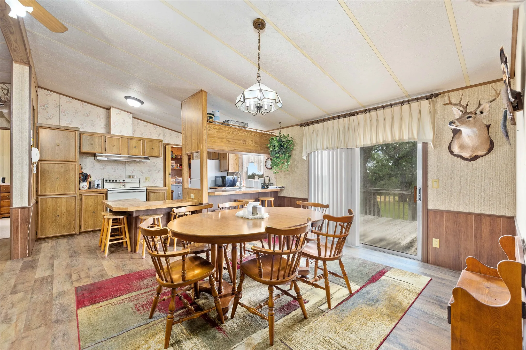 Farm For Sale in San Saba County , 11814 CR 266, Richland Springs, Texas 76871, 3 Bedroom, 2 Bathroom, Garage spaces, 1,344 Sqft, built in 1980, mls#21415143, Real Estate Agent in Richland Springs, Homes For Sale in San Saba county, Homes For Sale in Richland Springs, Realtor in Richland Springs Texas, Real Estate Brokerage Independent Realty Texas, Luminita Cordes Realtor