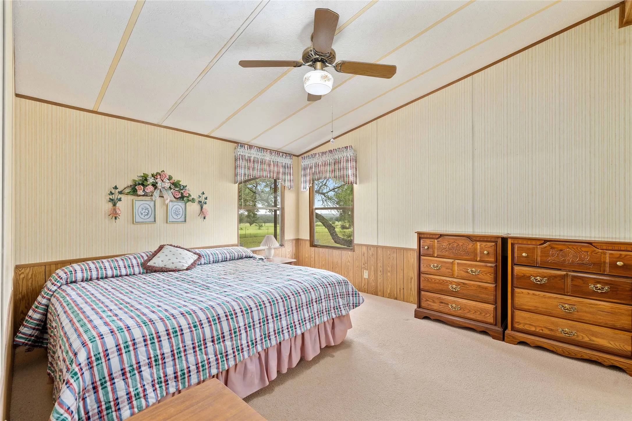Farm For Sale in San Saba County , 11814 CR 266, Richland Springs, Texas 76871, 3 Bedroom, 2 Bathroom, Garage spaces, 1,344 Sqft, built in 1980, mls#21415143, Real Estate Agent in Richland Springs, Homes For Sale in San Saba county, Homes For Sale in Richland Springs, Realtor in Richland Springs Texas, Real Estate Brokerage Independent Realty Texas, Luminita Cordes Realtor