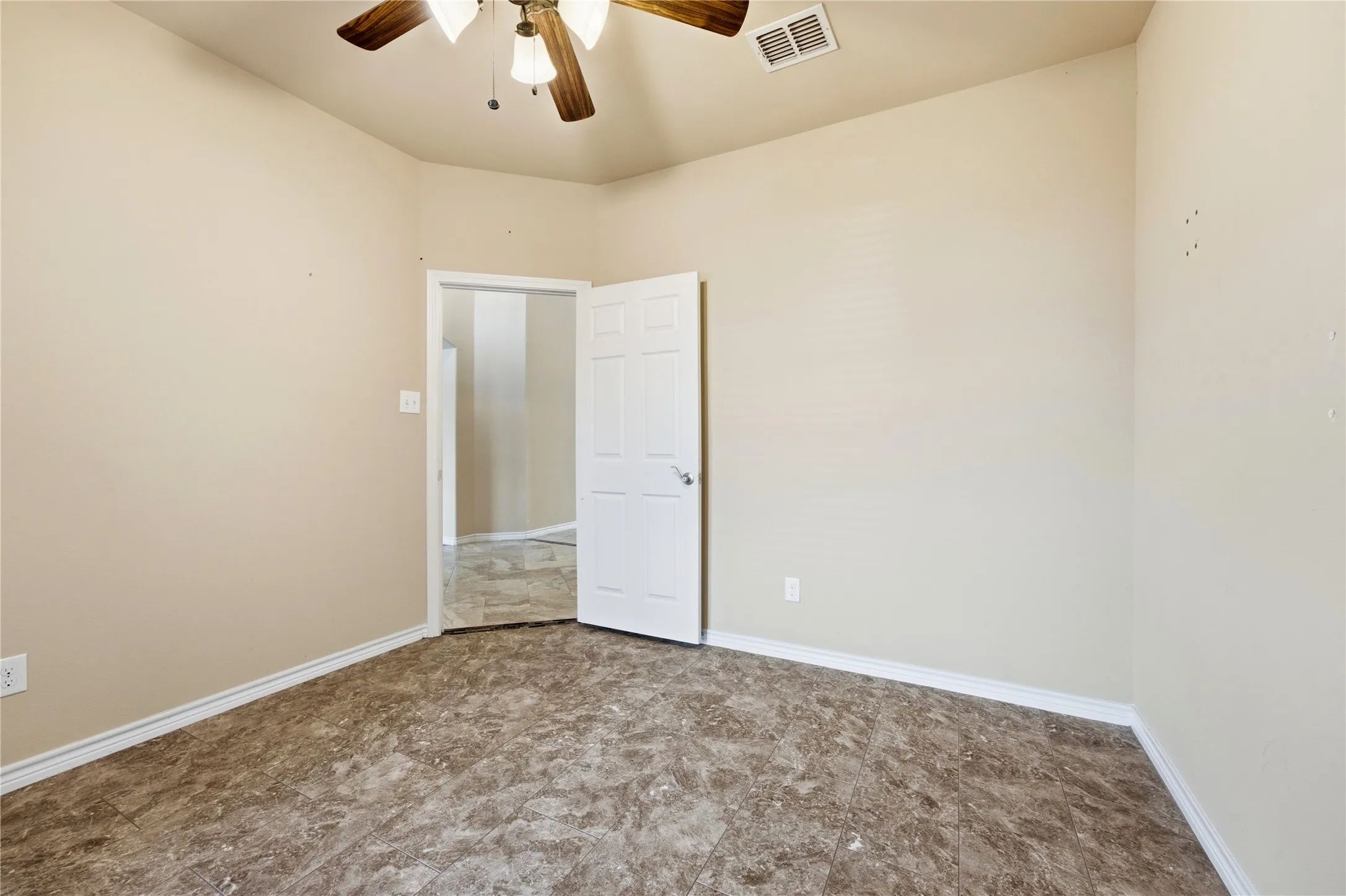 Bedroom perfect for family, guests, or a home office to fit your needs.