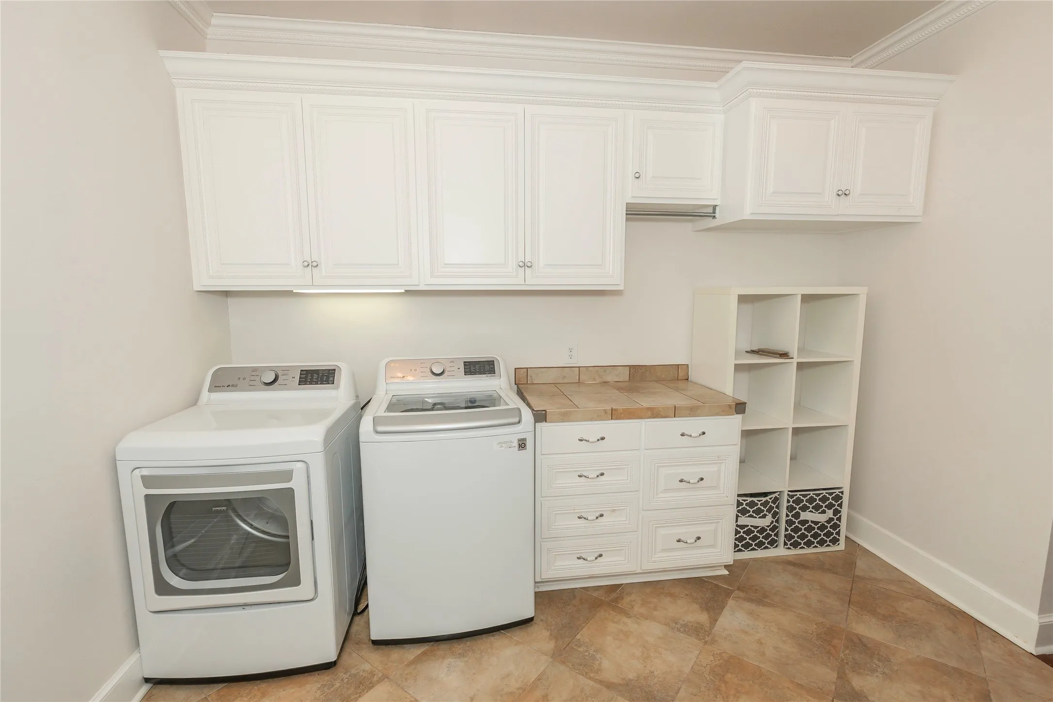 Single Family Residence For Sale in Montague County , 206 Poplar Street, Nocona, Texas 76255, 3 Bedroom, 2 Bathroom, 2 Garage spaces, 2,721 Sqft, built in 1961, mls#21415545, Real Estate Agent in Nocona, Homes For Sale in Montague county, Homes For Sale in Nocona, Realtor in Nocona Texas, Real Estate Brokerage Independent Realty Texas, Luminita Cordes Realtor