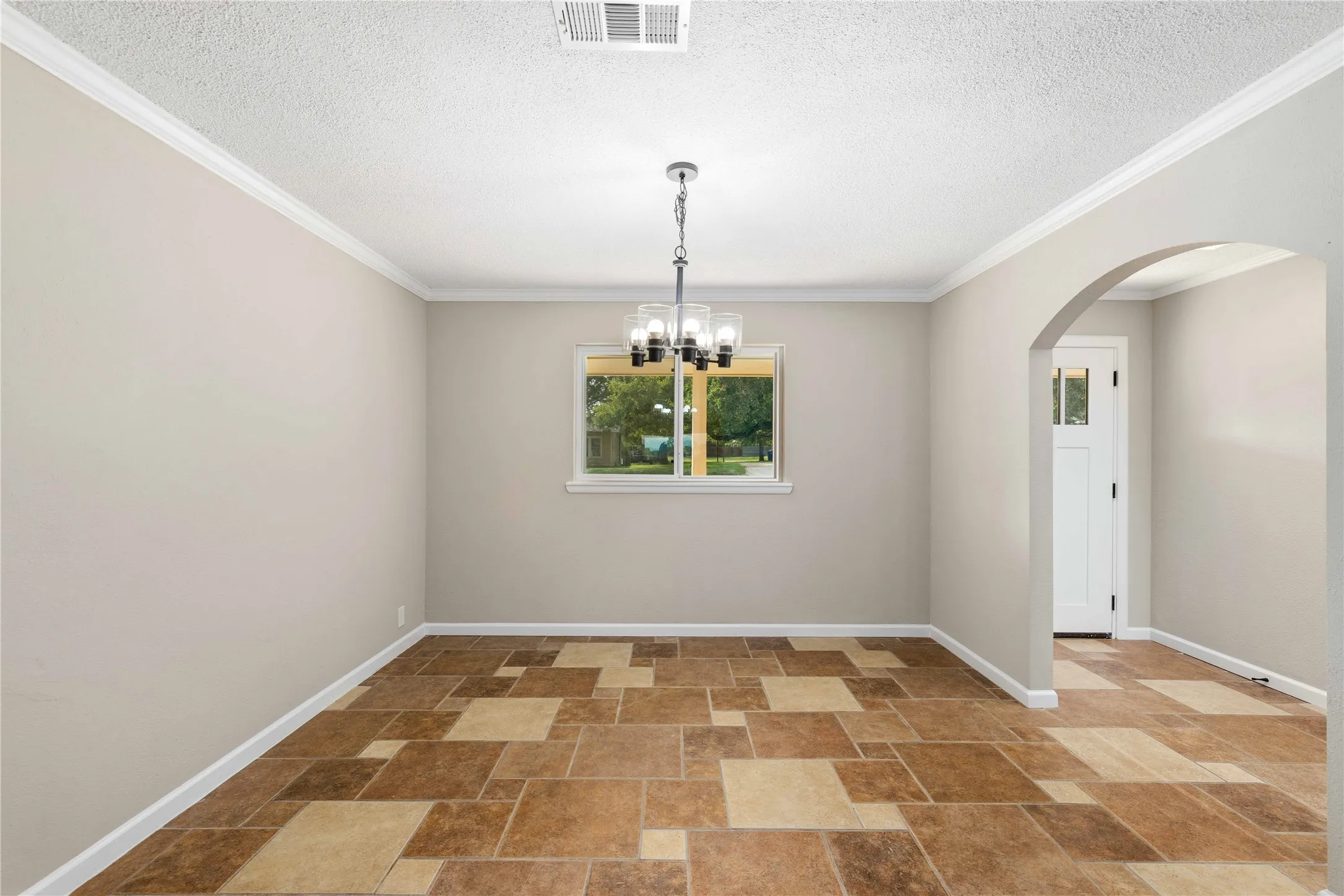 ENTRY WAY FRONT DOOR