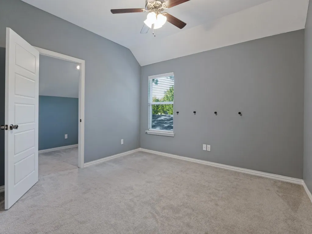 Single Family Residence For Sale in Dallas County , 336 Clark Street, Irving, Texas 75060, 4 Bedroom, 3 Bathroom, 2 Garage spaces, 2,392 Sqft, built in 2020, mls#21413352, Real Estate Agent in Irving, Homes For Sale in Dallas county, Homes For Sale in Irving, Realtor in Irving Texas, Real Estate Brokerage Independent Realty Texas, Luminita Cordes Realtor
