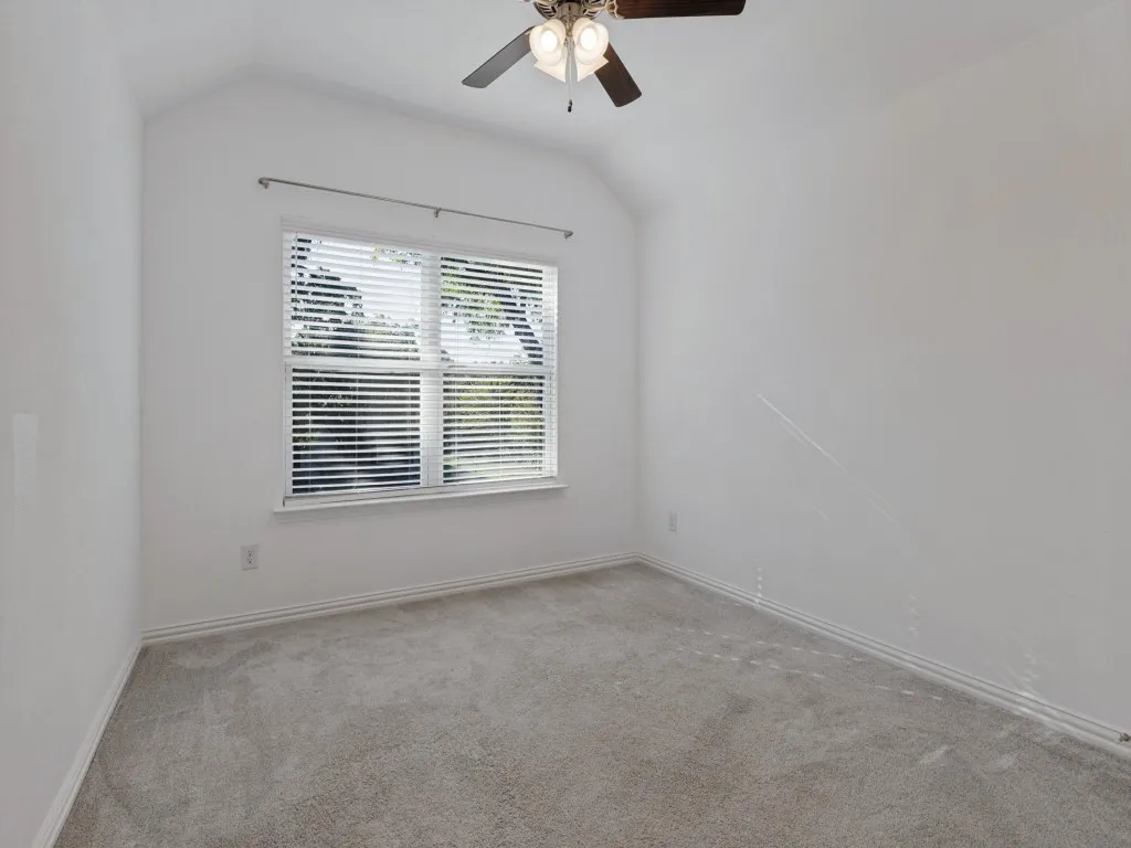 Single Family Residence For Sale in Dallas County , 336 Clark Street, Irving, Texas 75060, 4 Bedroom, 3 Bathroom, 2 Garage spaces, 2,392 Sqft, built in 2020, mls#21413352, Real Estate Agent in Irving, Homes For Sale in Dallas county, Homes For Sale in Irving, Realtor in Irving Texas, Real Estate Brokerage Independent Realty Texas, Luminita Cordes Realtor