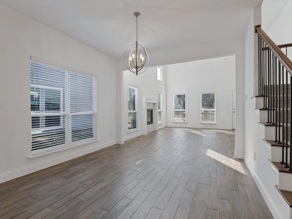 Single Family Residence For Sale in Dallas County , 336 Clark Street, Irving, Texas 75060, 4 Bedroom, 3 Bathroom, 2 Garage spaces, 2,392 Sqft, built in 2020, mls#21413352, Real Estate Agent in Irving, Homes For Sale in Dallas county, Homes For Sale in Irving, Realtor in Irving Texas, Real Estate Brokerage Independent Realty Texas, Luminita Cordes Realtor