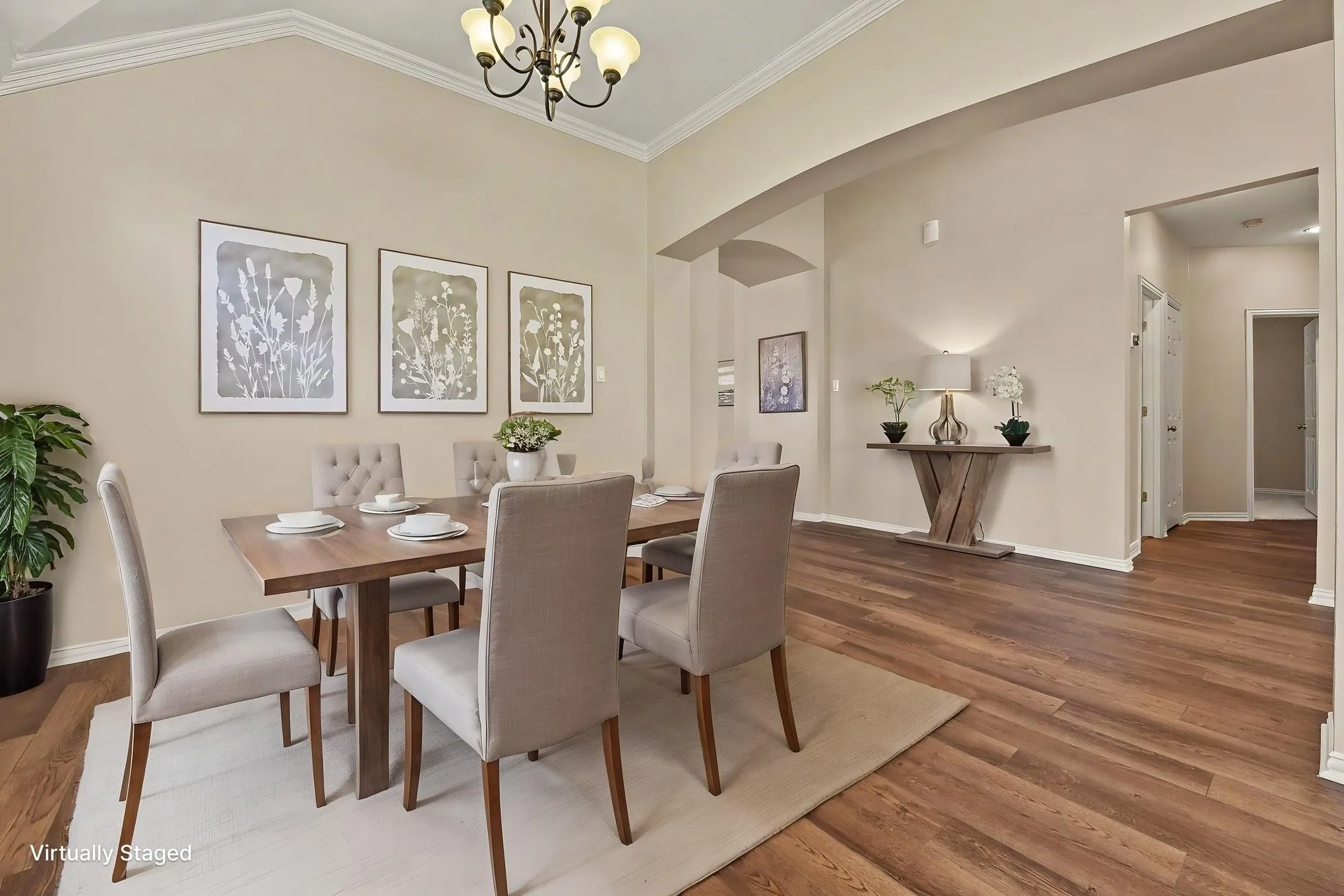 Dining room virtually staged