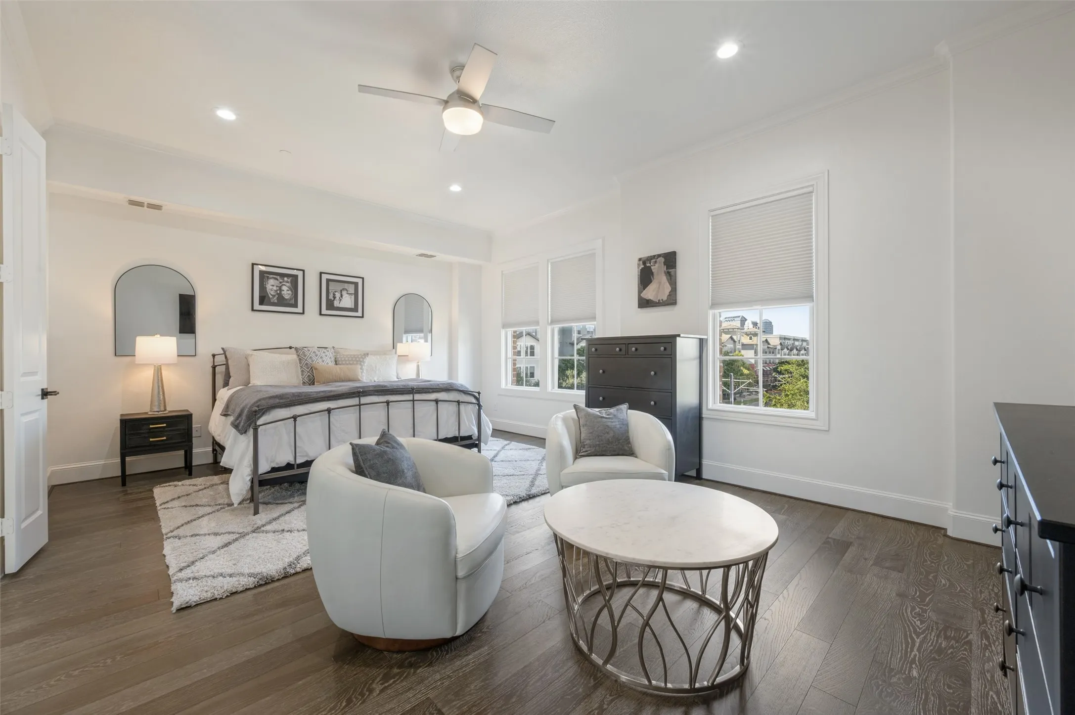Townhouse For Sale in Dallas County , 707 WILL RICE Avenue, Irving, Texas 75039, 3 Bedroom, 4 Bathroom, 2 Garage spaces, 2,485 Sqft, built in 2018, mls#21415090, Real Estate Agent in Irving, Homes For Sale in Dallas county, Homes For Sale in Irving, Realtor in Irving Texas, Real Estate Brokerage Independent Realty Texas, Luminita Cordes Realtor