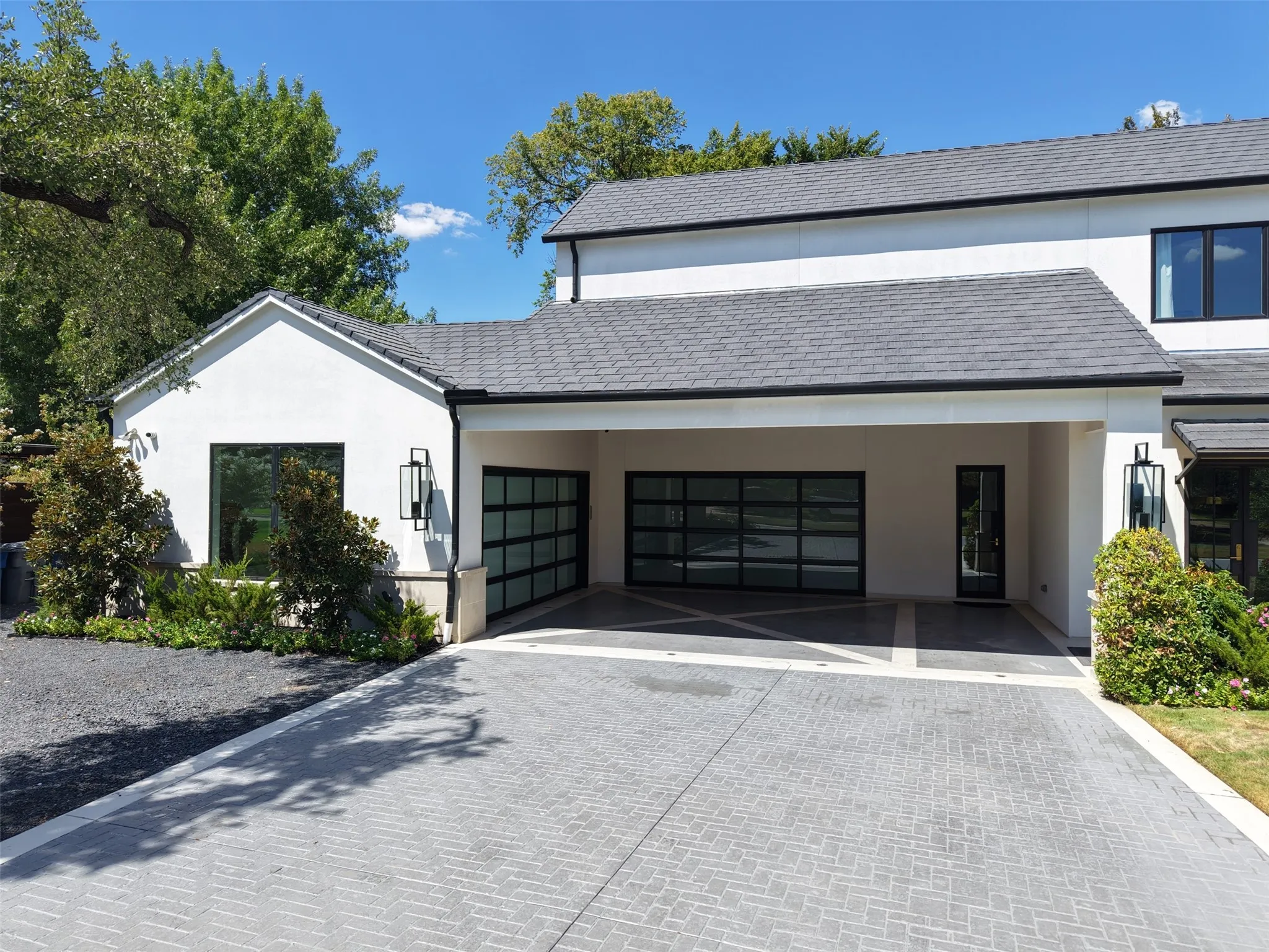 Single Family Residence For Sale in Dallas County , 4923 Crooked Lane, Dallas, Texas 75229, 5 Bedroom, 7 Bathroom, 4 Garage spaces, 6,425 Sqft, built in 2019, mls#21399727, Real Estate Agent in Dallas, Homes For Sale in Dallas county, Homes For Sale in Dallas, Realtor in Dallas Texas, Real Estate Brokerage Independent Realty Texas, Luminita Cordes Realtor
