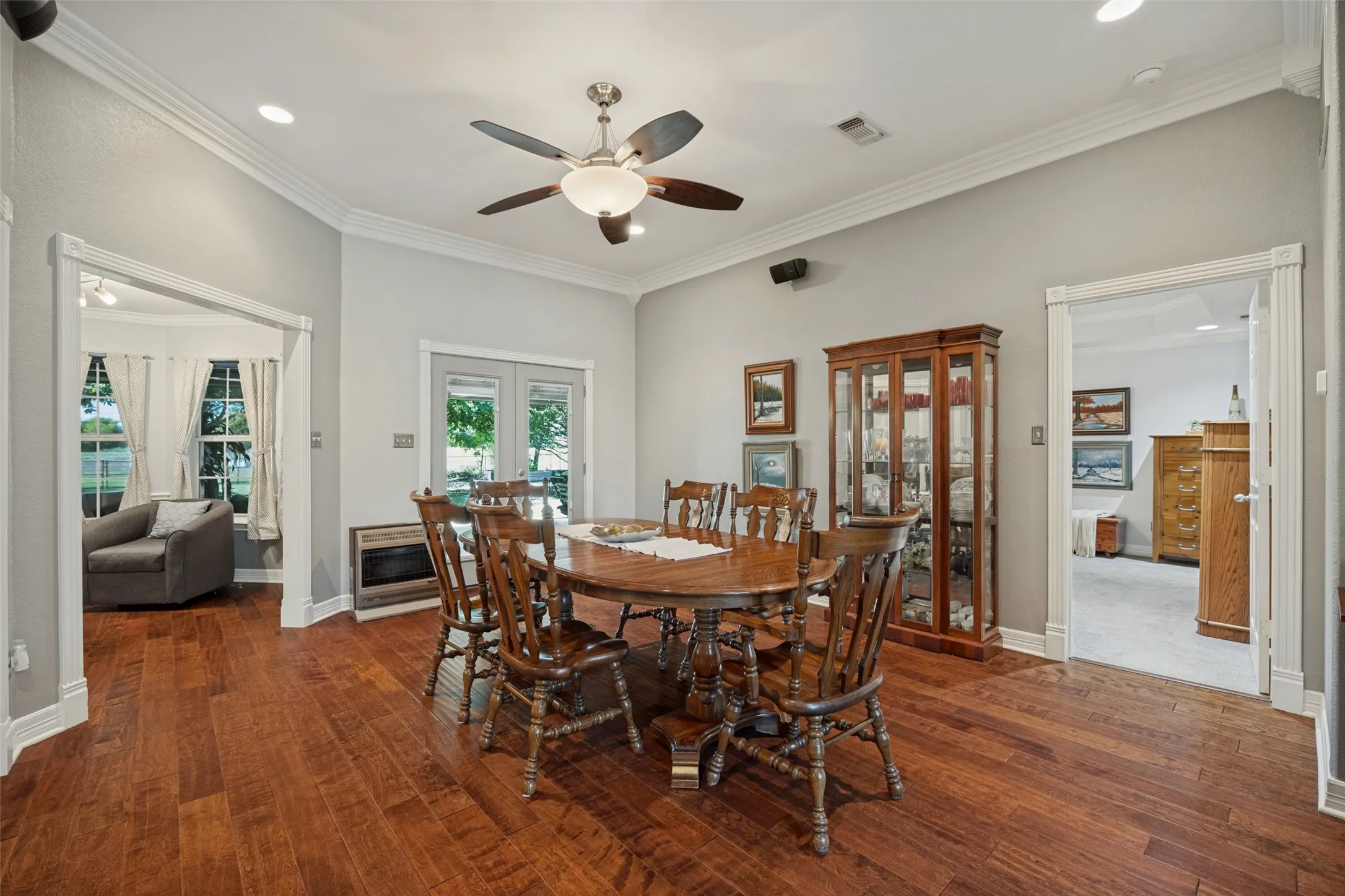 Single Family Residence For Sale in Collin County , 500 The Crossings Place, Lowry Crossing, Texas 75069, 4 Bedroom, 2 Bathroom, 2 Garage spaces, 2,343 Sqft, built in 1998, mls#21389375, Real Estate Agent in Lowry Crossing, Homes For Sale in Collin county, Homes For Sale in Lowry Crossing, Realtor in Lowry Crossing Texas, Real Estate Brokerage Independent Realty Texas, Luminita Cordes Realtor