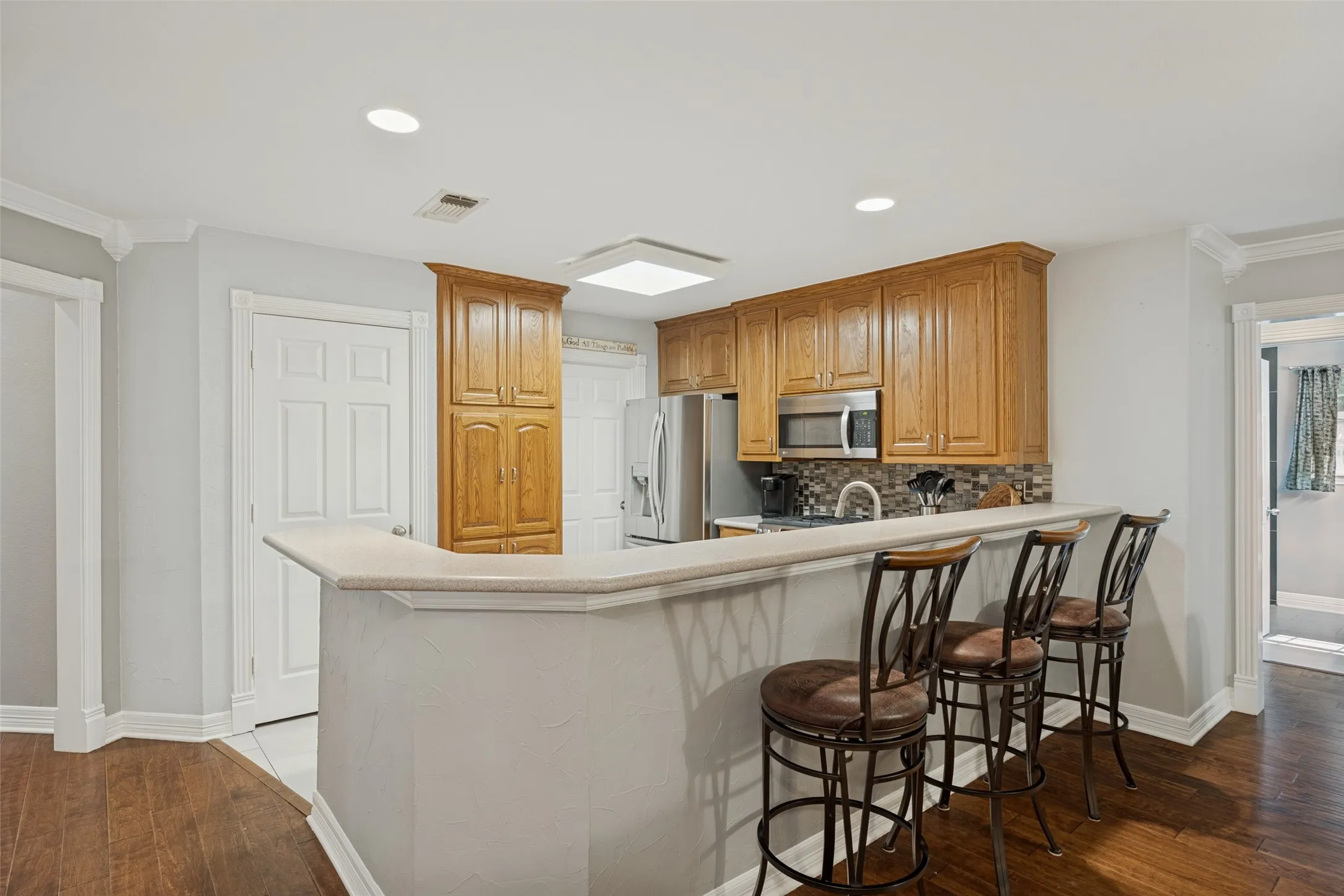 Single Family Residence For Sale in Collin County , 500 The Crossings Place, Lowry Crossing, Texas 75069, 4 Bedroom, 2 Bathroom, 2 Garage spaces, 2,343 Sqft, built in 1998, mls#21389375, Real Estate Agent in Lowry Crossing, Homes For Sale in Collin county, Homes For Sale in Lowry Crossing, Realtor in Lowry Crossing Texas, Real Estate Brokerage Independent Realty Texas, Luminita Cordes Realtor
