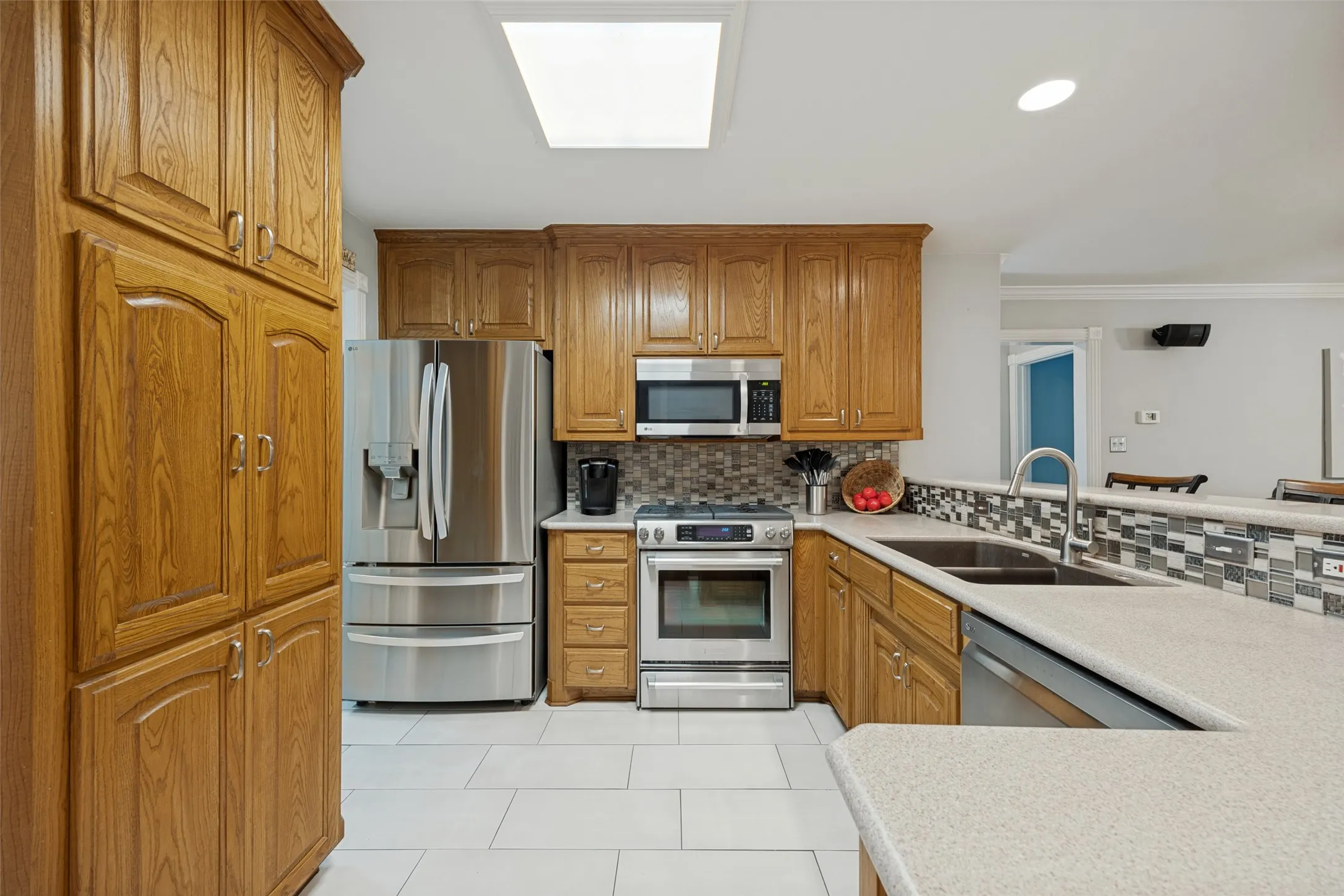 Single Family Residence For Sale in Collin County , 500 The Crossings Place, Lowry Crossing, Texas 75069, 4 Bedroom, 2 Bathroom, 2 Garage spaces, 2,343 Sqft, built in 1998, mls#21389375, Real Estate Agent in Lowry Crossing, Homes For Sale in Collin county, Homes For Sale in Lowry Crossing, Realtor in Lowry Crossing Texas, Real Estate Brokerage Independent Realty Texas, Luminita Cordes Realtor