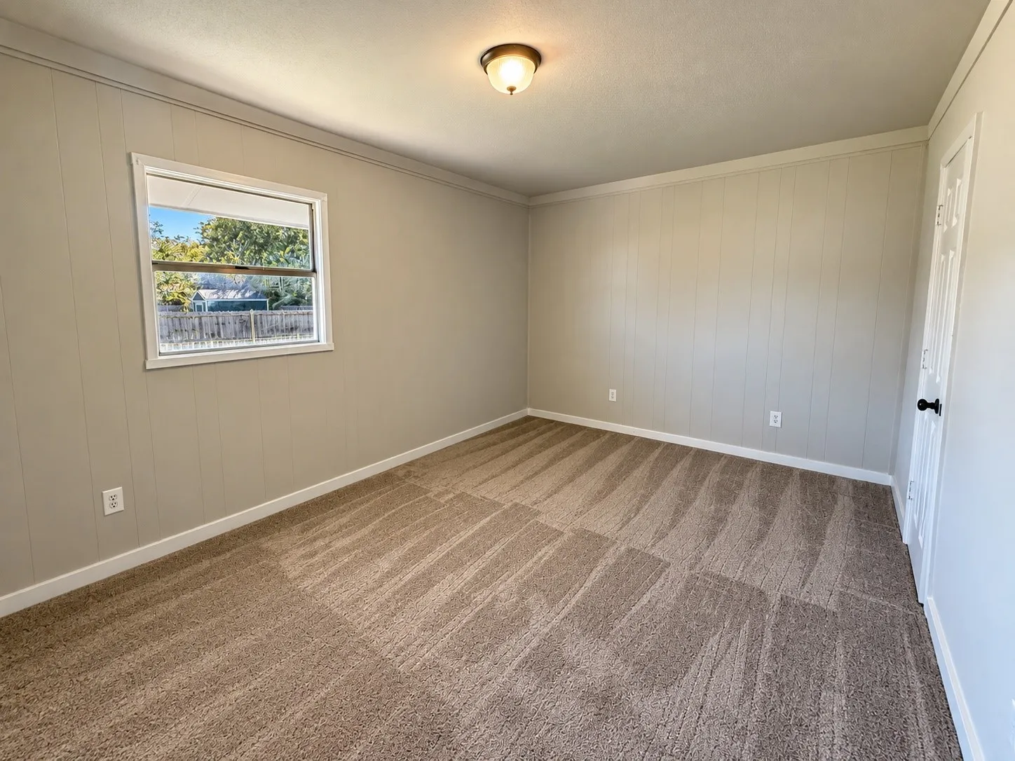 Single Family Residence For Sale in Cooke County , 401 N Frontage Road, Valley View, Texas 76272, 4 Bedroom, 2 Bathroom, Garage spaces, 2,064 Sqft, built in 1940, mls#21416067, Real Estate Agent in Valley View, Homes For Sale in Cooke county, Homes For Sale in Valley View, Realtor in Valley View Texas, Real Estate Brokerage Independent Realty Texas, Luminita Cordes Realtor