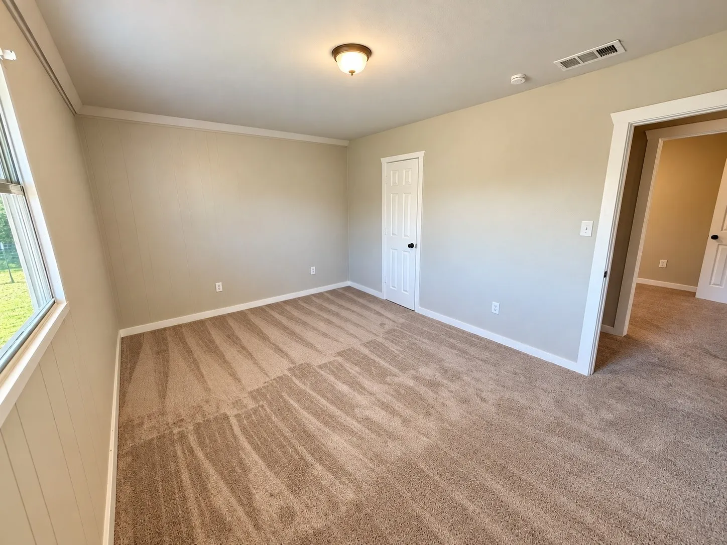 Single Family Residence For Sale in Cooke County , 401 N Frontage Road, Valley View, Texas 76272, 4 Bedroom, 2 Bathroom, Garage spaces, 2,064 Sqft, built in 1940, mls#21416067, Real Estate Agent in Valley View, Homes For Sale in Cooke county, Homes For Sale in Valley View, Realtor in Valley View Texas, Real Estate Brokerage Independent Realty Texas, Luminita Cordes Realtor