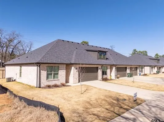 Triplex For Sale in Smith County , 14151 County Road 192, Tyler, Texas 75703, 34 Bedroom, 24 Bathroom, 2 Garage spaces, 0 Sqft, built in 2023, mls#21415318, Real Estate Agent in Tyler, Homes For Sale in Smith county, Homes For Sale in Tyler, Realtor in Tyler Texas, Real Estate Brokerage Independent Realty Texas, Luminita Cordes Realtor