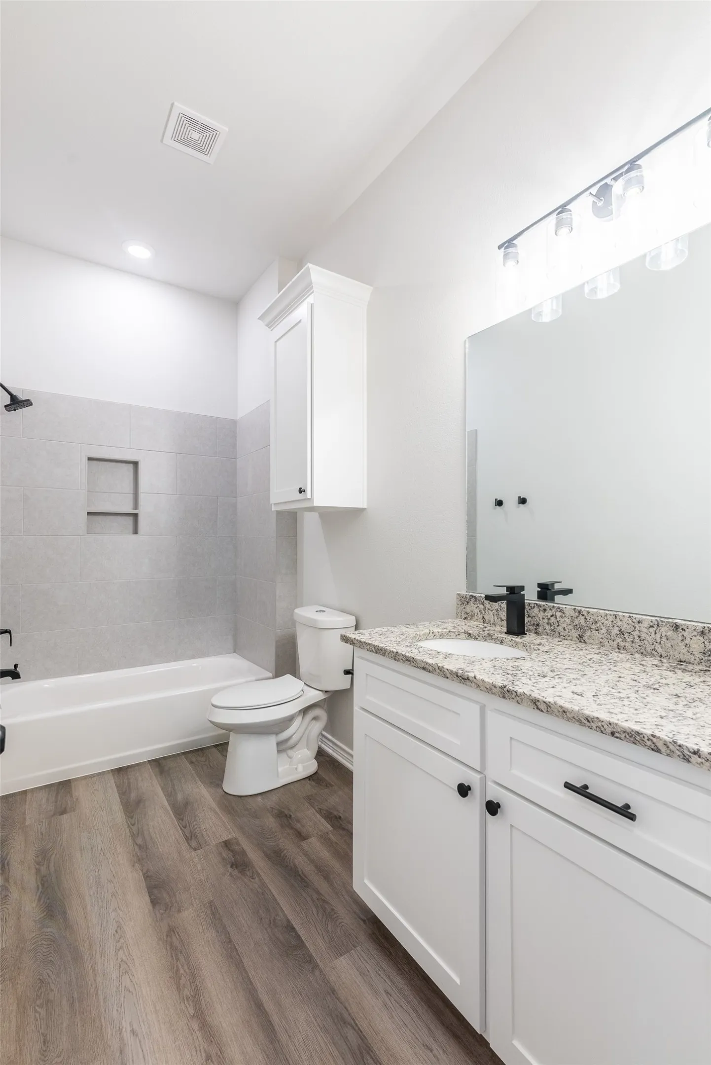 Triplex For Sale in Smith County , 14151 County Road 192, Tyler, Texas 75703, 34 Bedroom, 24 Bathroom, 2 Garage spaces, 0 Sqft, built in 2023, mls#21415318, Real Estate Agent in Tyler, Homes For Sale in Smith county, Homes For Sale in Tyler, Realtor in Tyler Texas, Real Estate Brokerage Independent Realty Texas, Luminita Cordes Realtor