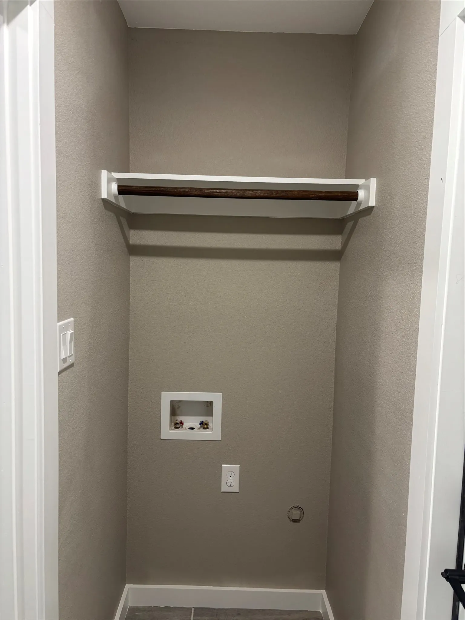 Single Family Residence For Sale in Palo Pinto County , 415 SE 5th Avenue SE, Mineral Wells, Texas 76067, 3 Bedroom, 2 Bathroom, 2 Garage spaces, 1,388 Sqft, built in 2026, mls#21416225, Real Estate Agent in Mineral Wells, Homes For Sale in Palo Pinto county, Homes For Sale in Mineral Wells, Realtor in Mineral Wells Texas, Real Estate Brokerage Independent Realty Texas, Luminita Cordes Realtor