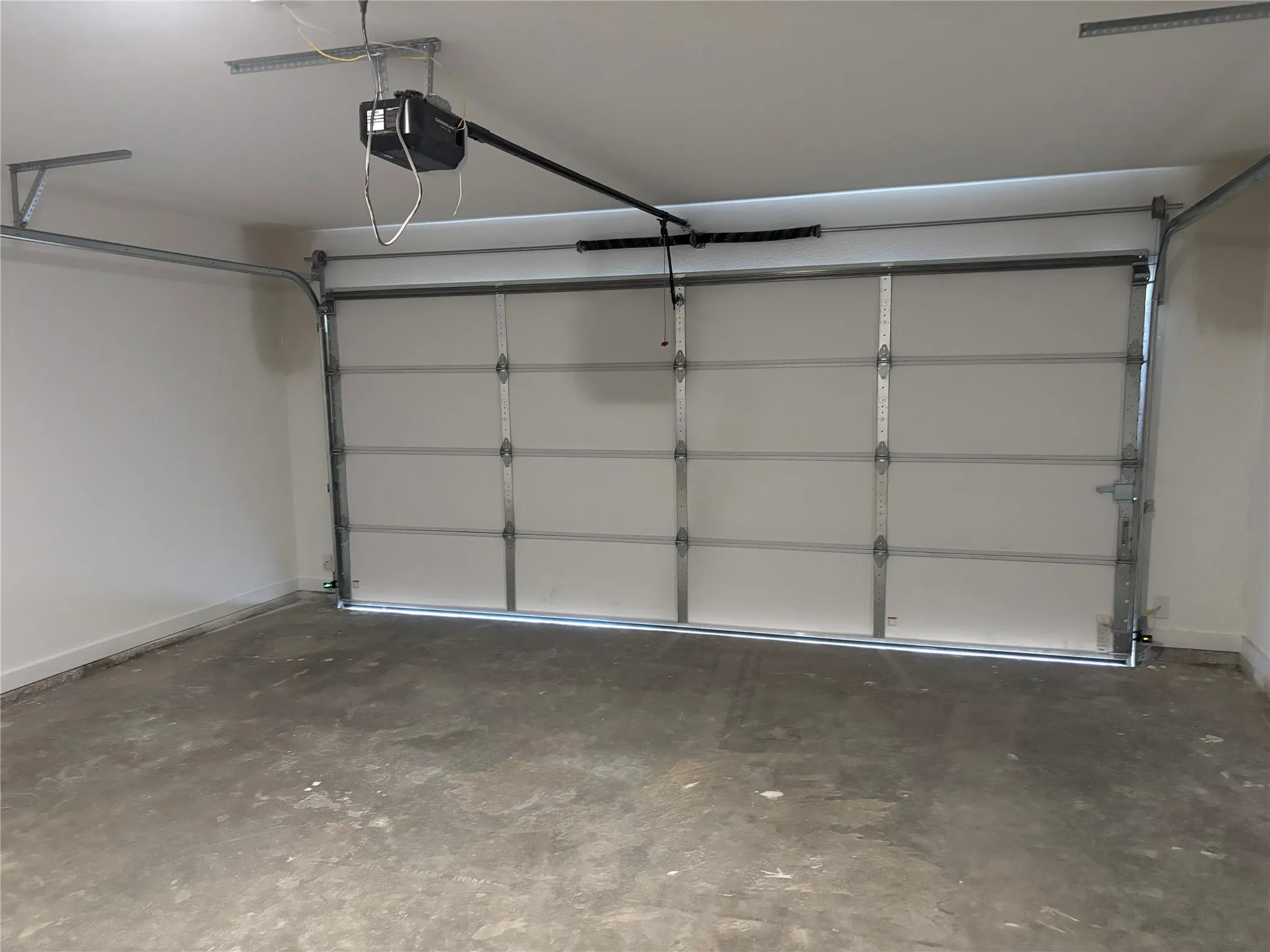 Single Family Residence For Sale in Palo Pinto County , 415 SE 5th Avenue SE, Mineral Wells, Texas 76067, 3 Bedroom, 2 Bathroom, 2 Garage spaces, 1,388 Sqft, built in 2026, mls#21416225, Real Estate Agent in Mineral Wells, Homes For Sale in Palo Pinto county, Homes For Sale in Mineral Wells, Realtor in Mineral Wells Texas, Real Estate Brokerage Independent Realty Texas, Luminita Cordes Realtor