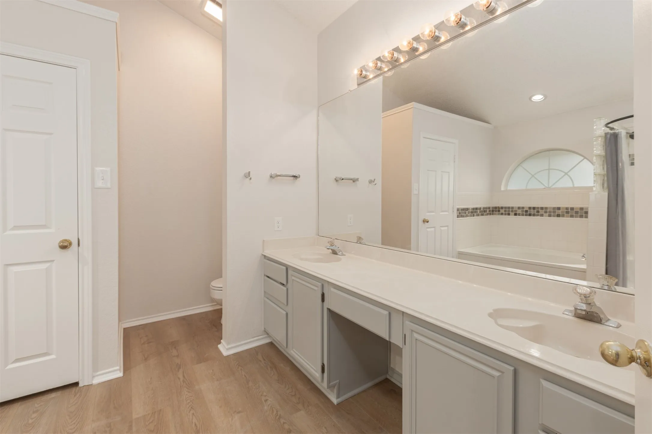Ni sink sharing here!