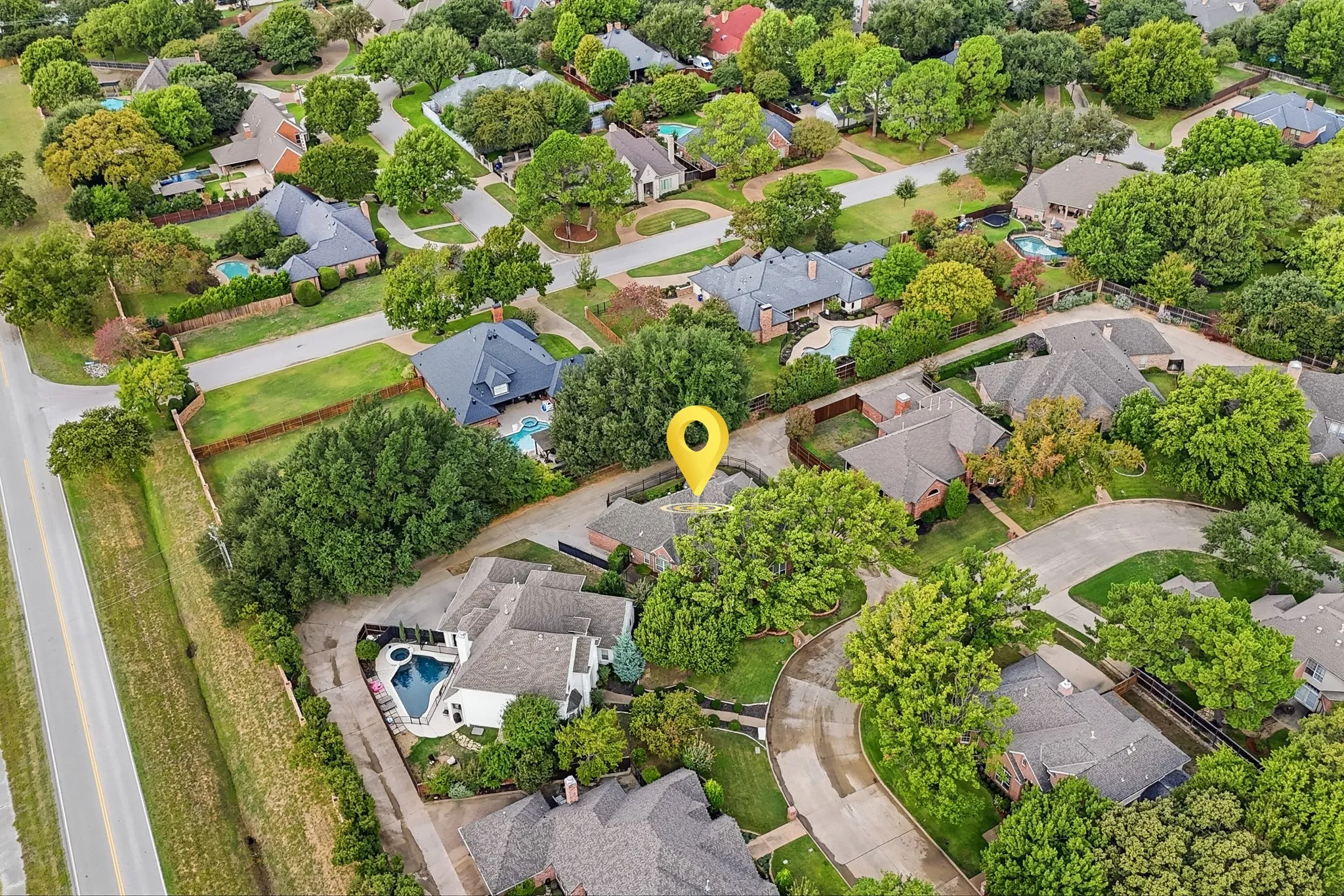 Single Family Residence For Sale in Tarrant County , 3117 Woodland Heights Circle, Colleyville, Texas 76034, 3 Bedroom, 3 Bathroom, 2 Garage spaces, 2,500 Sqft, built in 1992, mls#21411141, Real Estate Agent in Colleyville, Homes For Sale in Tarrant county, Homes For Sale in Colleyville, Realtor in Colleyville Texas, Real Estate Brokerage Independent Realty Texas, Luminita Cordes Realtor