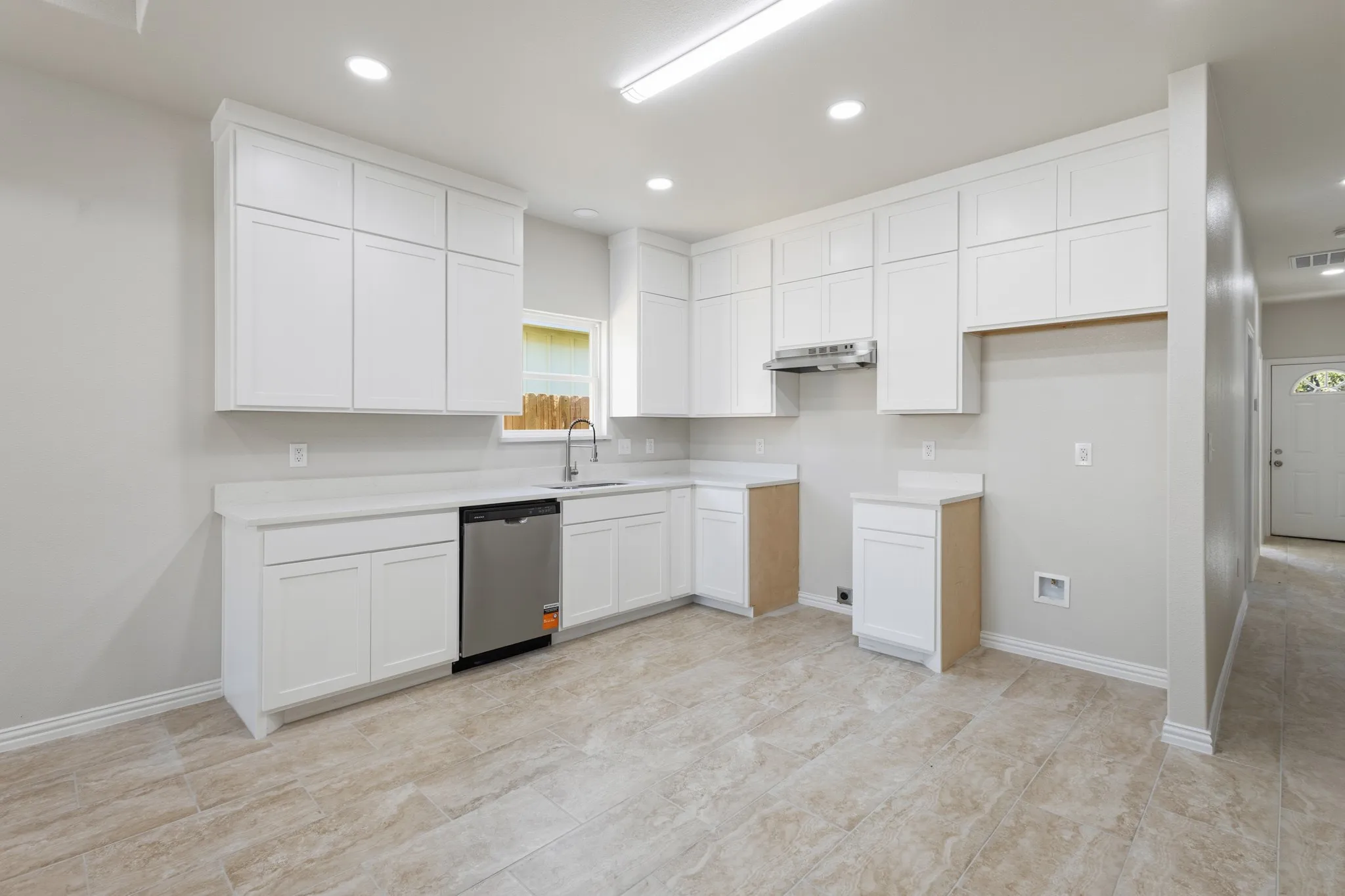 Single Family Residence For Sale in Dallas County , 1604 Smoke Tree Lane, Dallas, Texas 75253, 3 Bedroom, 2 Bathroom, 1 Garage spaces, 1,300 Sqft, built in 2026, mls#21414795, Real Estate Agent in Dallas, Homes For Sale in Dallas county, Homes For Sale in Dallas, Realtor in Dallas Texas, Real Estate Brokerage Independent Realty Texas, Luminita Cordes Realtor