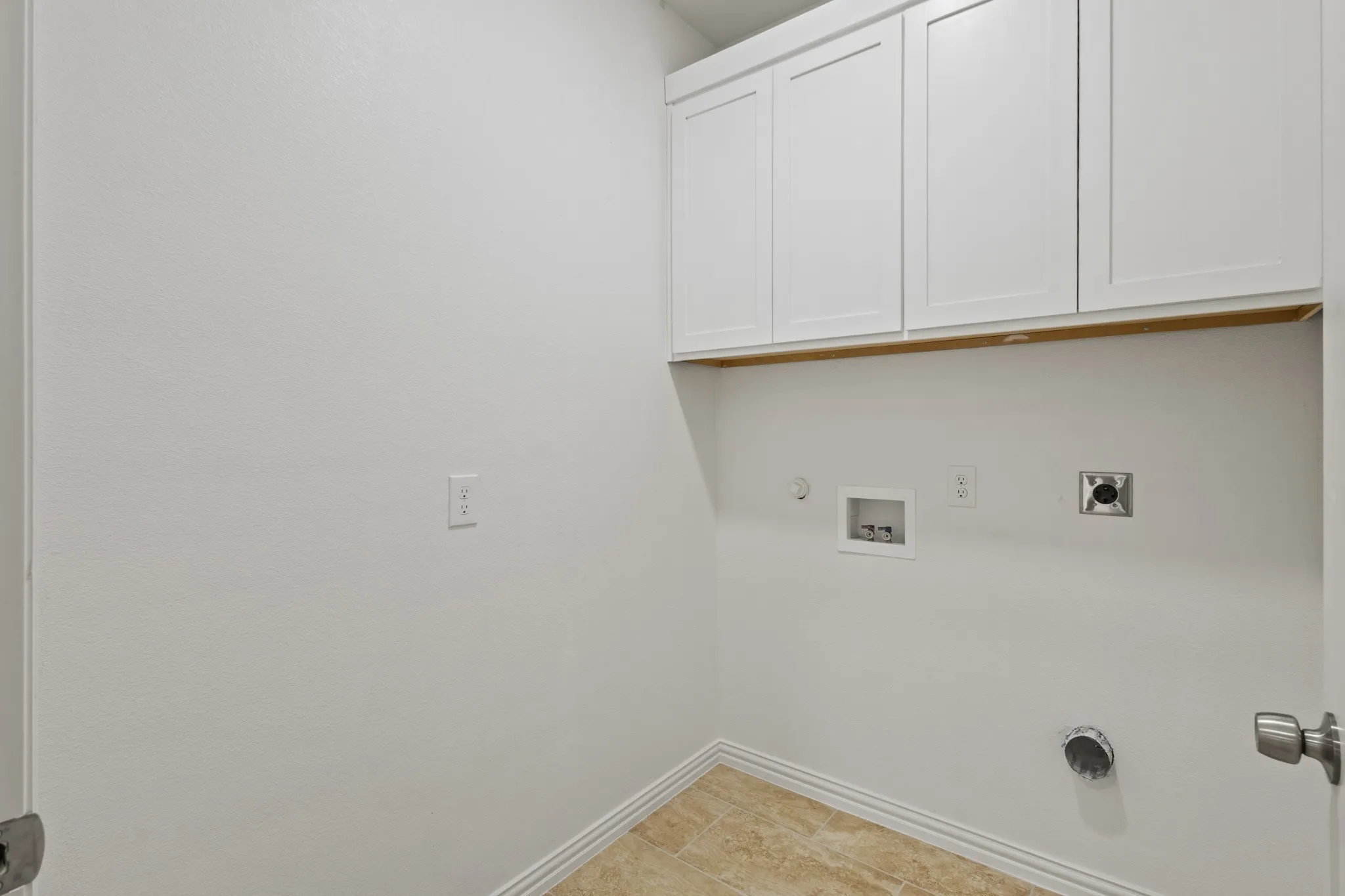 Single Family Residence For Sale in Dallas County , 1604 Smoke Tree Lane, Dallas, Texas 75253, 3 Bedroom, 2 Bathroom, 1 Garage spaces, 1,300 Sqft, built in 2026, mls#21414795, Real Estate Agent in Dallas, Homes For Sale in Dallas county, Homes For Sale in Dallas, Realtor in Dallas Texas, Real Estate Brokerage Independent Realty Texas, Luminita Cordes Realtor
