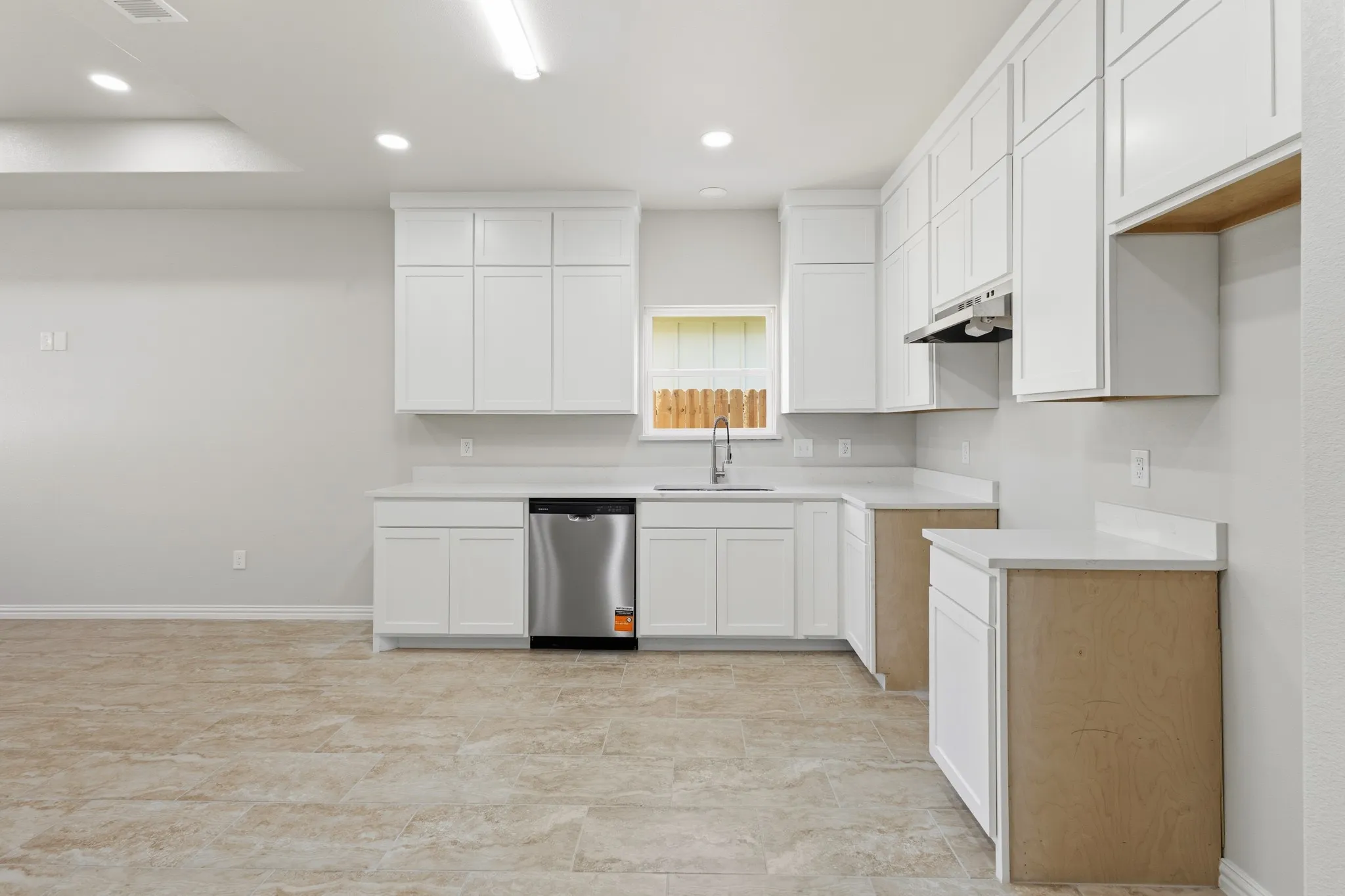 Single Family Residence For Sale in Dallas County , 1552 Smoke tree Lane, Dallas, Texas 75253, 3 Bedroom, 2 Bathroom, 1 Garage spaces, 1,300 Sqft, built in 2026, mls#21414797, Real Estate Agent in Dallas, Homes For Sale in Dallas county, Homes For Sale in Dallas, Realtor in Dallas Texas, Real Estate Brokerage Independent Realty Texas, Luminita Cordes Realtor