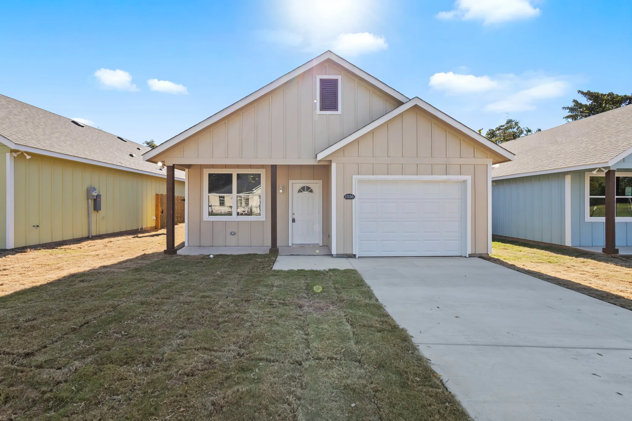 Single Family Residence For Sale in Dallas County , 1556 Smoke Tree Lane, Dallas, Texas 75253, 3 Bedroom, 2 Bathroom, 1 Garage spaces, 1,300 Sqft, built in 2026, mls#21414799, Real Estate Agent in Dallas, Homes For Sale in Dallas county, Homes For Sale in Dallas, Realtor in Dallas Texas, Real Estate Brokerage Independent Realty Texas, Luminita Cordes Realtor