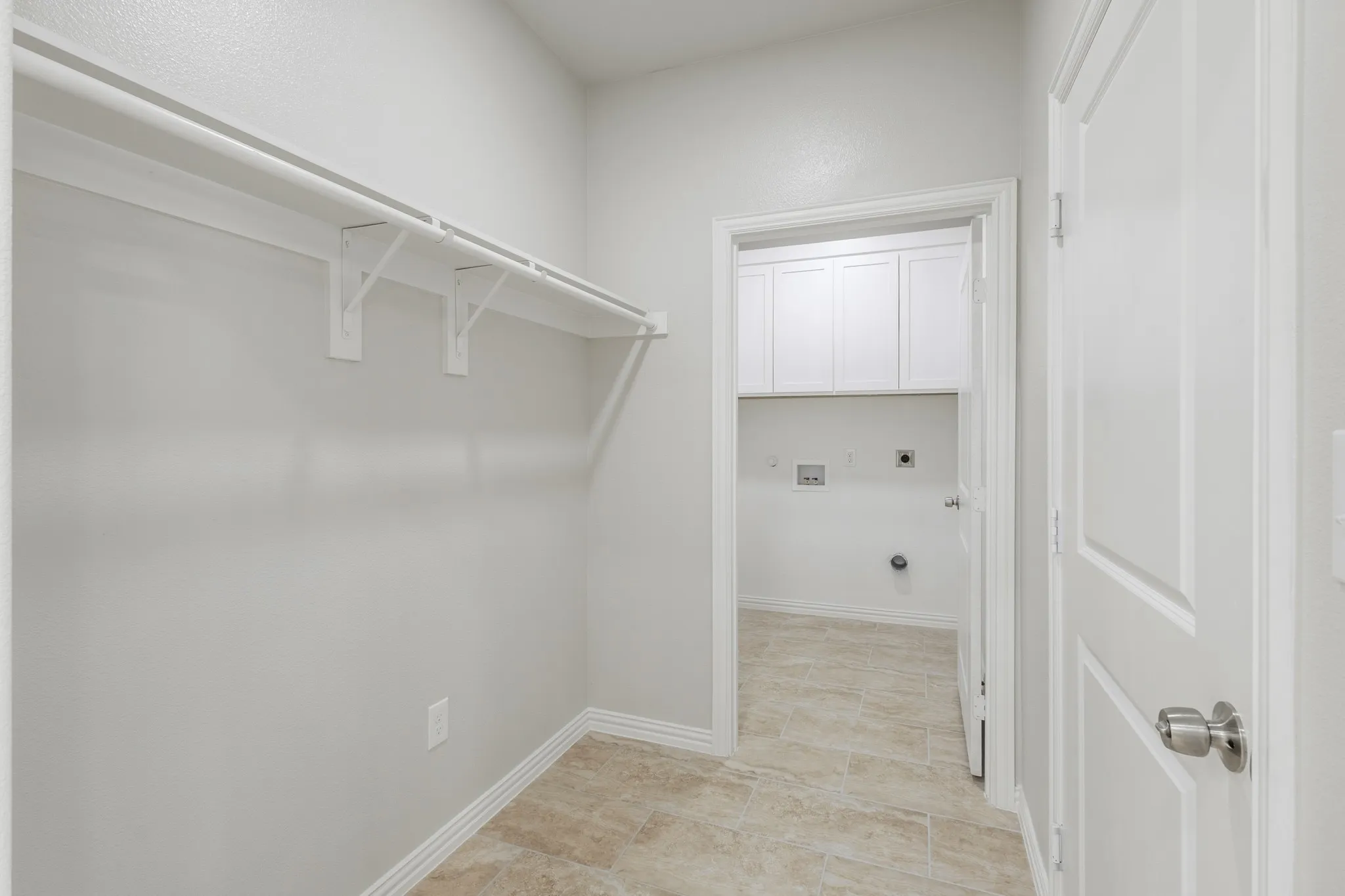 Single Family Residence For Sale in Dallas County , 1556 Smoke Tree Lane, Dallas, Texas 75253, 3 Bedroom, 2 Bathroom, 1 Garage spaces, 1,300 Sqft, built in 2026, mls#21414799, Real Estate Agent in Dallas, Homes For Sale in Dallas county, Homes For Sale in Dallas, Realtor in Dallas Texas, Real Estate Brokerage Independent Realty Texas, Luminita Cordes Realtor