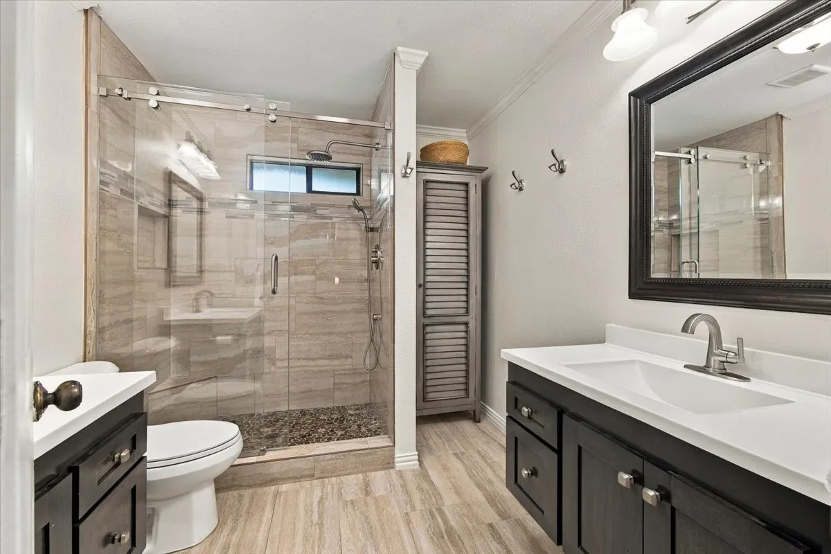 Single Family Residence For Sale in Collin County , 2505 Skipwith Drive, Plano, Texas 75023, 4 Bedroom, 3 Bathroom, 2 Garage spaces, 3,155 Sqft, built in 1983, mls#21396472, Real Estate Agent in Plano, Homes For Sale in Collin county, Homes For Sale in Plano, Realtor in Plano Texas, Real Estate Brokerage Independent Realty Texas, Luminita Cordes Realtor