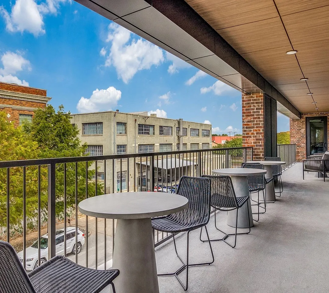 Apartment For Rent in Dallas County , 3900 Commerce Street 111, Dallas, Texas 75226, 2 Bedroom, 2 Bathroom, 2 Garage spaces, 1,263 Sqft, built in 2023, mls#21407984, Real Estate Agent in Dallas, Homes For Rent in Dallas county, Homes For Rent in Dallas, Realtor in Dallas Texas, Real Estate Brokerage Independent Realty Texas, Luminita Cordes Realtor
