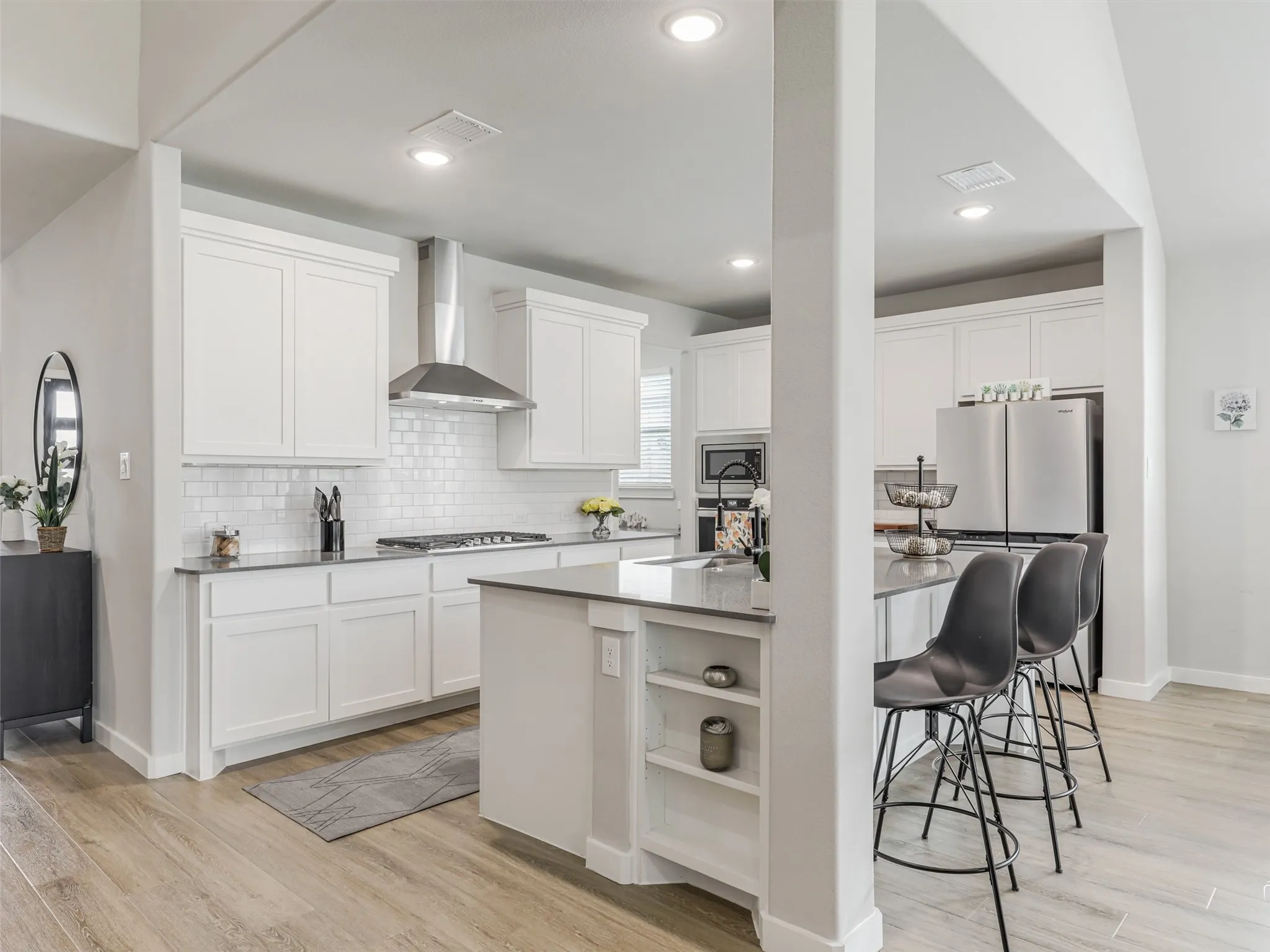 Single Family Residence For Rent in Collin County , 1201 Sweetleaf Street, Melissa, Texas 75454, 6 Bedroom, 4 Bathroom, 2 Garage spaces, 4,255 Sqft, built in 2022, mls#21416851, Real Estate Agent in Melissa, Homes For Rent in Collin county, Homes For Rent in Melissa, Realtor in Melissa Texas, Real Estate Brokerage Independent Realty Texas, Luminita Cordes Realtor