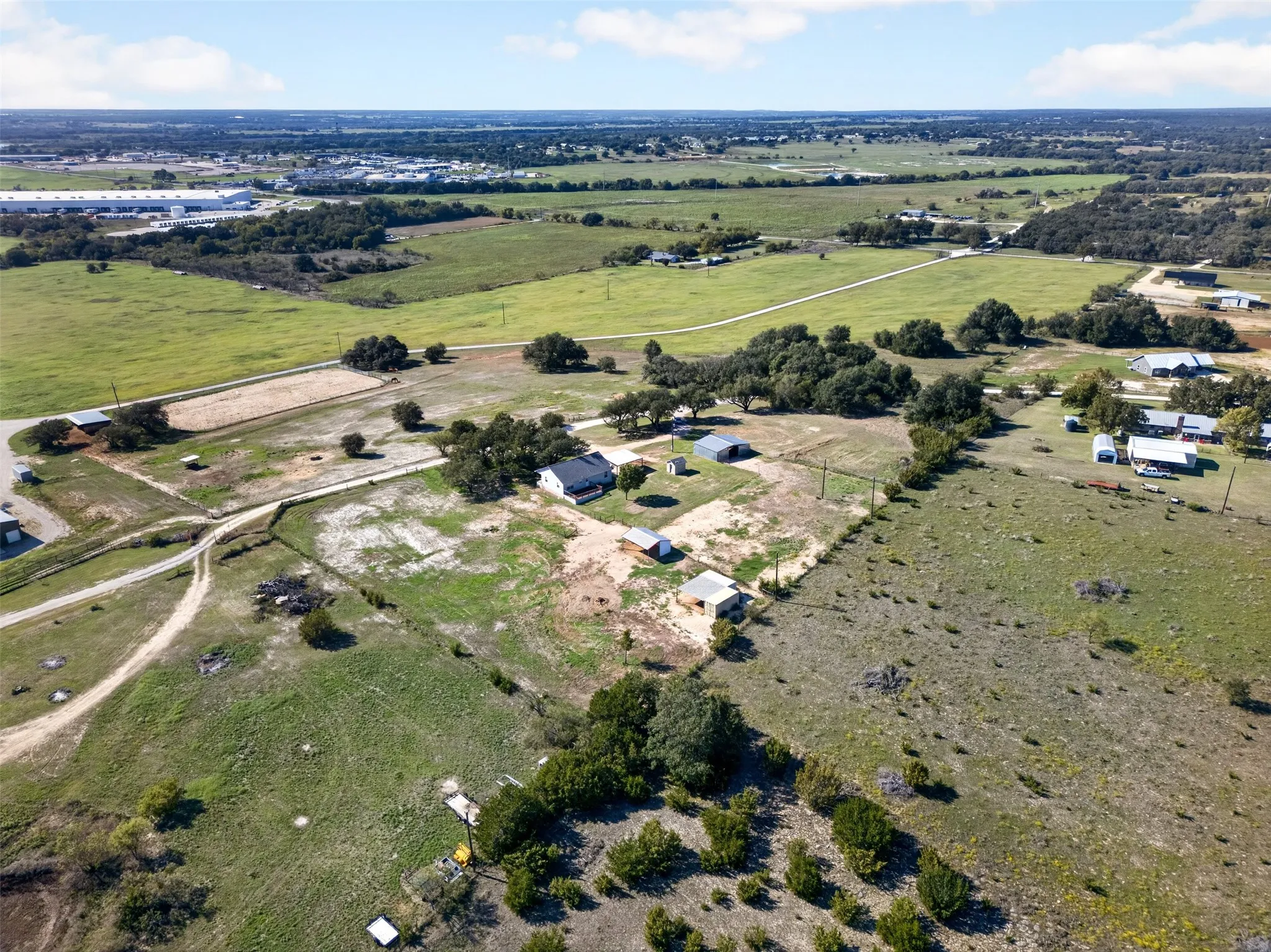 Single Family Residence For Sale in Erath County , 277 Private Road 1611, Stephenville, Texas 76401, 3 Bedroom, 2 Bathroom, Garage spaces, 1,144 Sqft, built in 2001, mls#21417074, Real Estate Agent in Stephenville, Homes For Sale in Erath county, Homes For Sale in Stephenville, Realtor in Stephenville Texas, Real Estate Brokerage Independent Realty Texas, Luminita Cordes Realtor