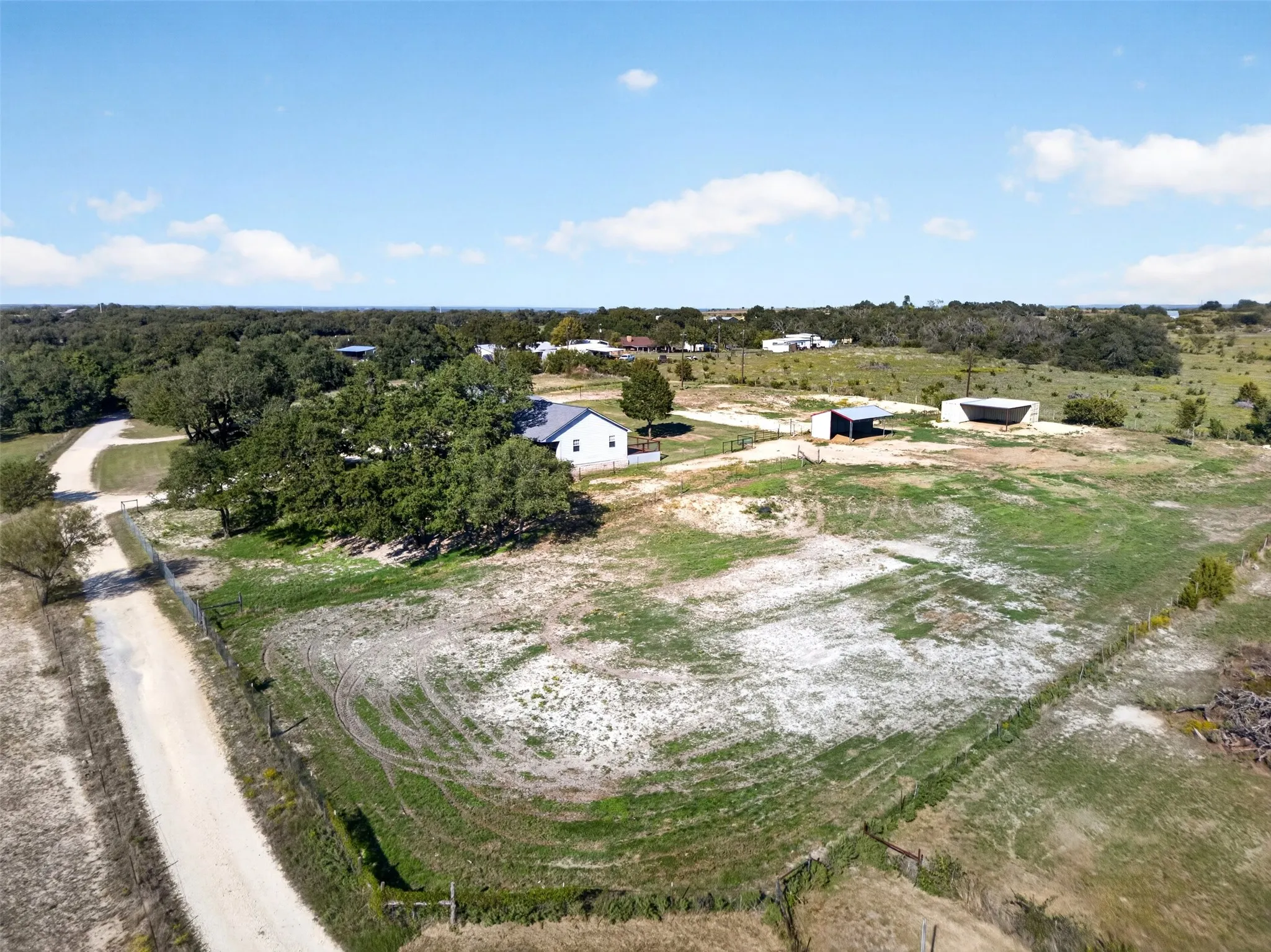 Single Family Residence For Sale in Erath County , 277 Private Road 1611, Stephenville, Texas 76401, 3 Bedroom, 2 Bathroom, Garage spaces, 1,144 Sqft, built in 2001, mls#21417074, Real Estate Agent in Stephenville, Homes For Sale in Erath county, Homes For Sale in Stephenville, Realtor in Stephenville Texas, Real Estate Brokerage Independent Realty Texas, Luminita Cordes Realtor