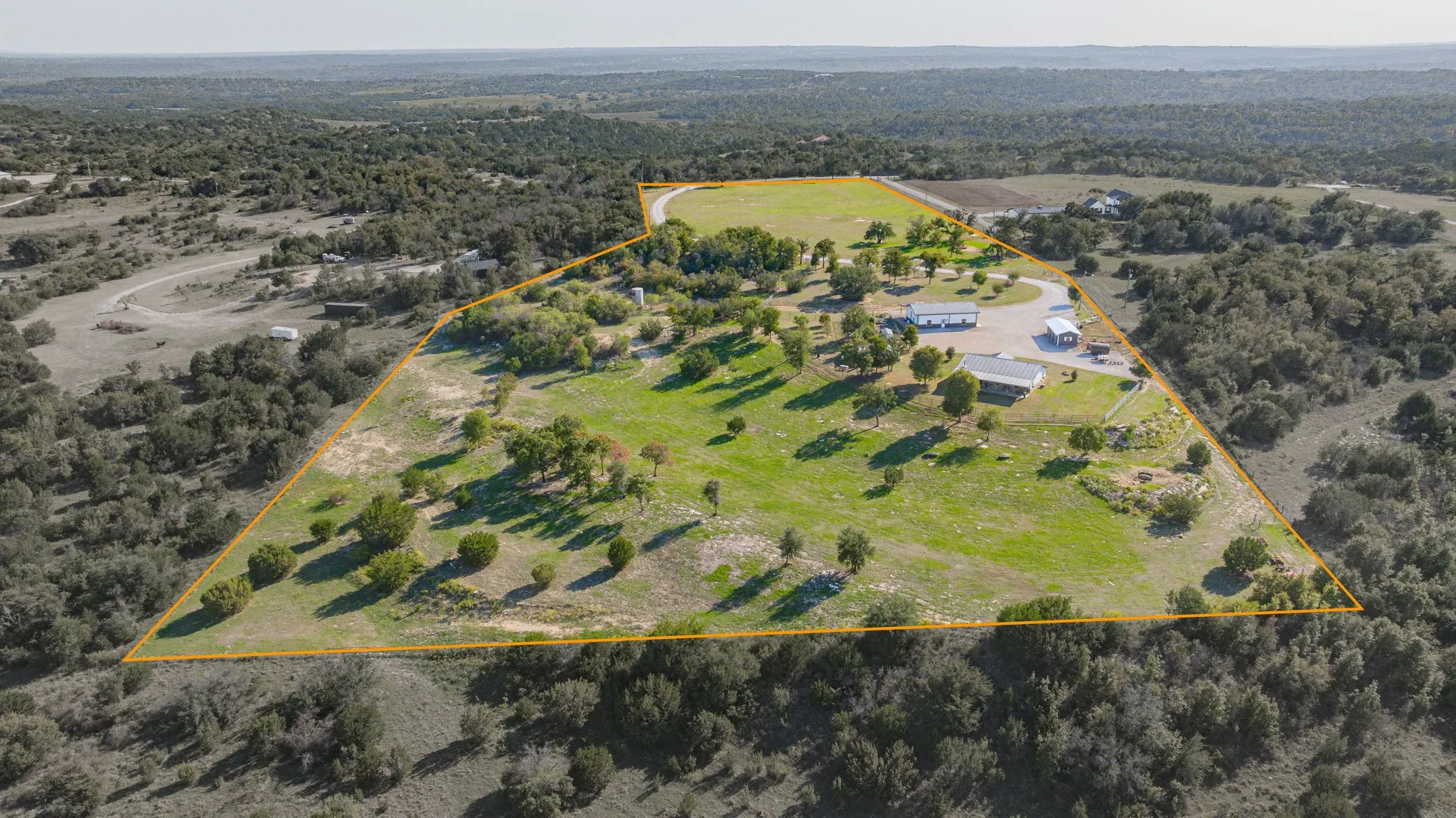 Single Family Residence For Sale in Erath County , 5650 County Road 132, Stephenville, Texas 76401, 3 Bedroom, 2 Bathroom, 4 Garage spaces, 1,800 Sqft, built in 2021, mls#21417061, Real Estate Agent in Stephenville, Homes For Sale in Erath county, Homes For Sale in Stephenville, Realtor in Stephenville Texas, Real Estate Brokerage Independent Realty Texas, Luminita Cordes Realtor