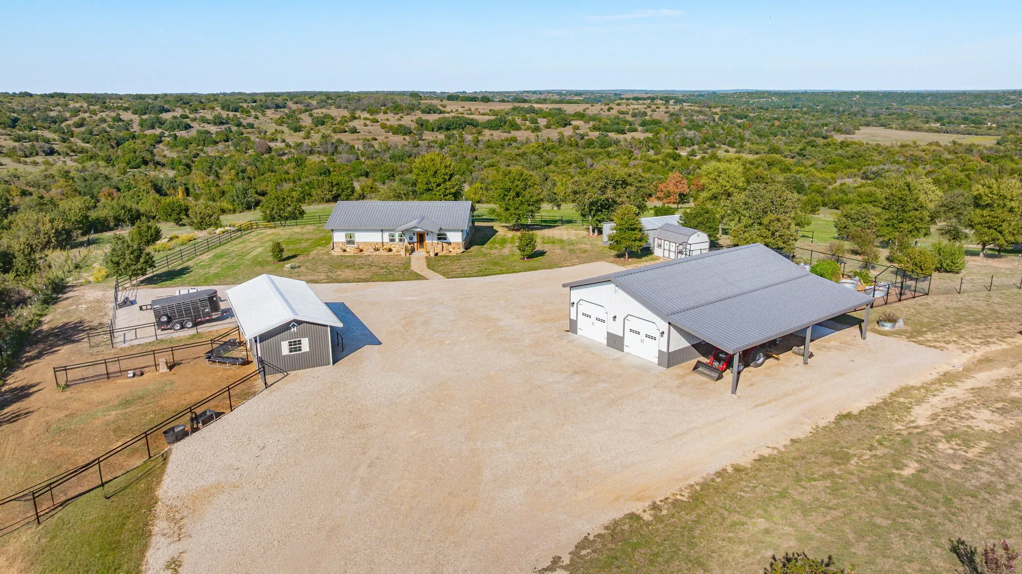 Single Family Residence For Sale in Erath County , 5650 County Road 132, Stephenville, Texas 76401, 3 Bedroom, 2 Bathroom, 4 Garage spaces, 1,800 Sqft, built in 2021, mls#21417061, Real Estate Agent in Stephenville, Homes For Sale in Erath county, Homes For Sale in Stephenville, Realtor in Stephenville Texas, Real Estate Brokerage Independent Realty Texas, Luminita Cordes Realtor