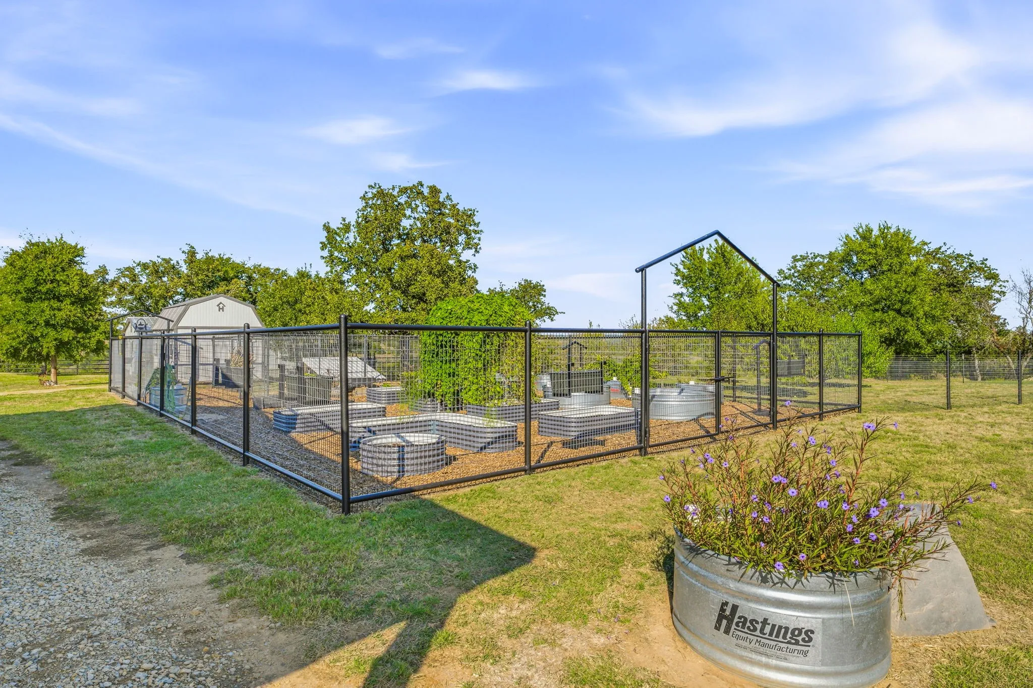 Single Family Residence For Sale in Erath County , 5650 County Road 132, Stephenville, Texas 76401, 3 Bedroom, 2 Bathroom, 4 Garage spaces, 1,800 Sqft, built in 2021, mls#21417061, Real Estate Agent in Stephenville, Homes For Sale in Erath county, Homes For Sale in Stephenville, Realtor in Stephenville Texas, Real Estate Brokerage Independent Realty Texas, Luminita Cordes Realtor