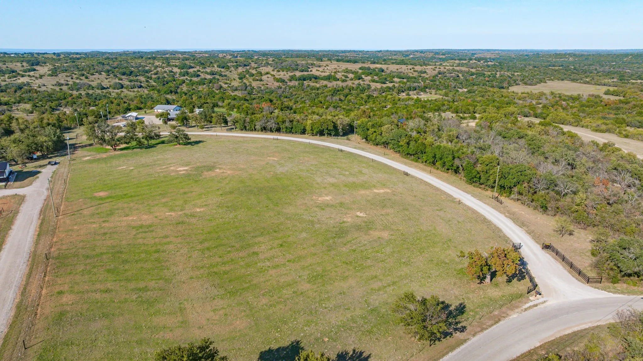 Single Family Residence For Sale in Erath County , 5650 County Road 132, Stephenville, Texas 76401, 3 Bedroom, 2 Bathroom, 4 Garage spaces, 1,800 Sqft, built in 2021, mls#21417061, Real Estate Agent in Stephenville, Homes For Sale in Erath county, Homes For Sale in Stephenville, Realtor in Stephenville Texas, Real Estate Brokerage Independent Realty Texas, Luminita Cordes Realtor