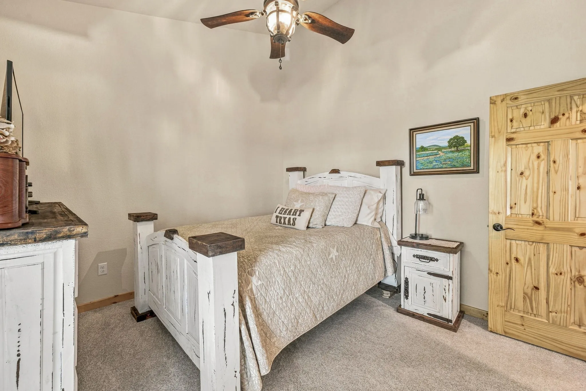 Single Family Residence For Sale in Erath County , 5650 County Road 132, Stephenville, Texas 76401, 3 Bedroom, 2 Bathroom, 4 Garage spaces, 1,800 Sqft, built in 2021, mls#21417061, Real Estate Agent in Stephenville, Homes For Sale in Erath county, Homes For Sale in Stephenville, Realtor in Stephenville Texas, Real Estate Brokerage Independent Realty Texas, Luminita Cordes Realtor