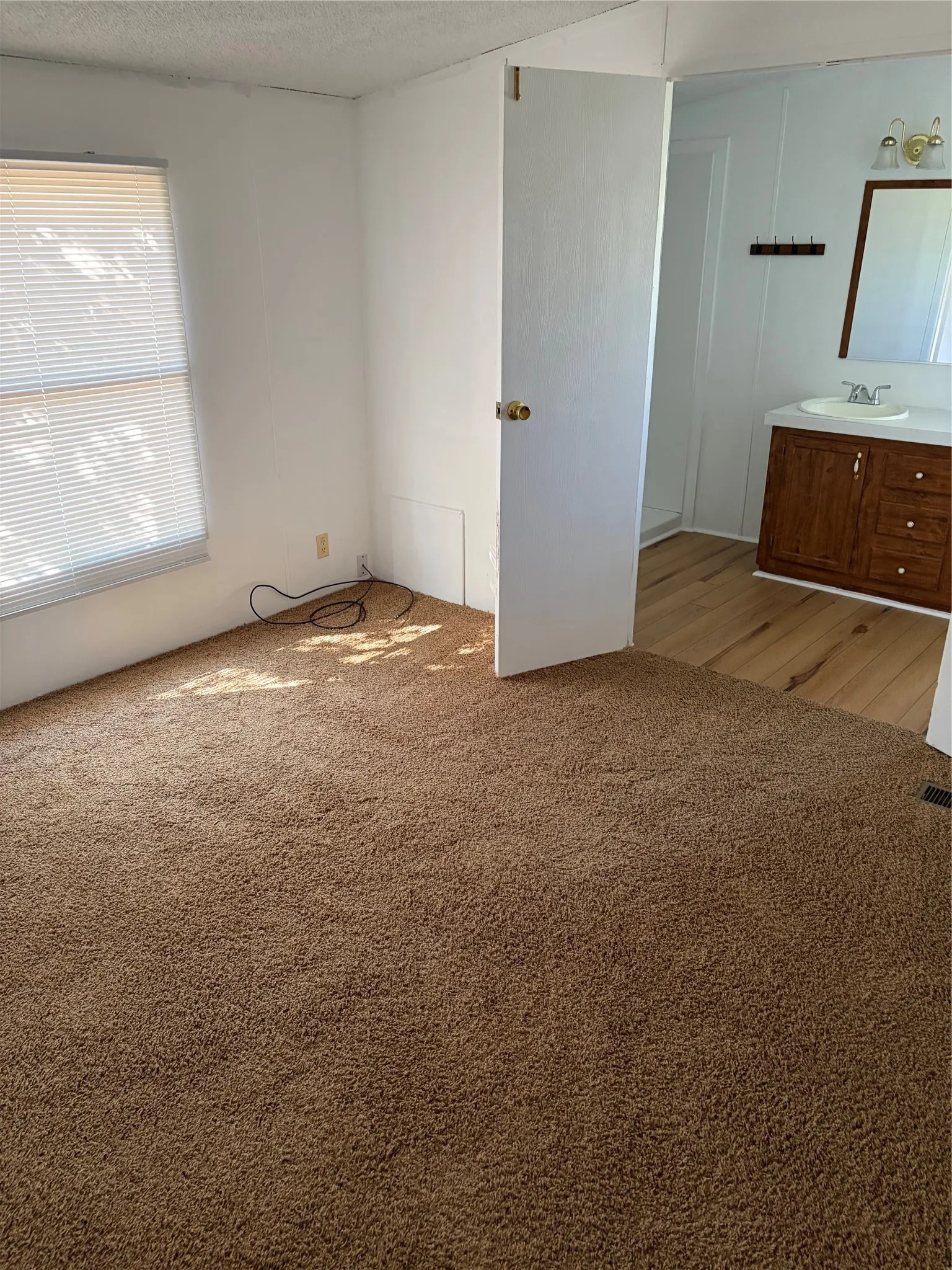 Manufactured Home For Rent in Callahan County , 446 CR 127, Clyde, Texas 79501, 2 Bedroom, 2 Bathroom, Garage spaces, 896 Sqft, built in 1999, mls#21417586, Real Estate Agent in Clyde, Homes For Rent in Callahan county, Homes For Rent in Clyde, Realtor in Clyde Texas, Real Estate Brokerage Independent Realty Texas, Luminita Cordes Realtor