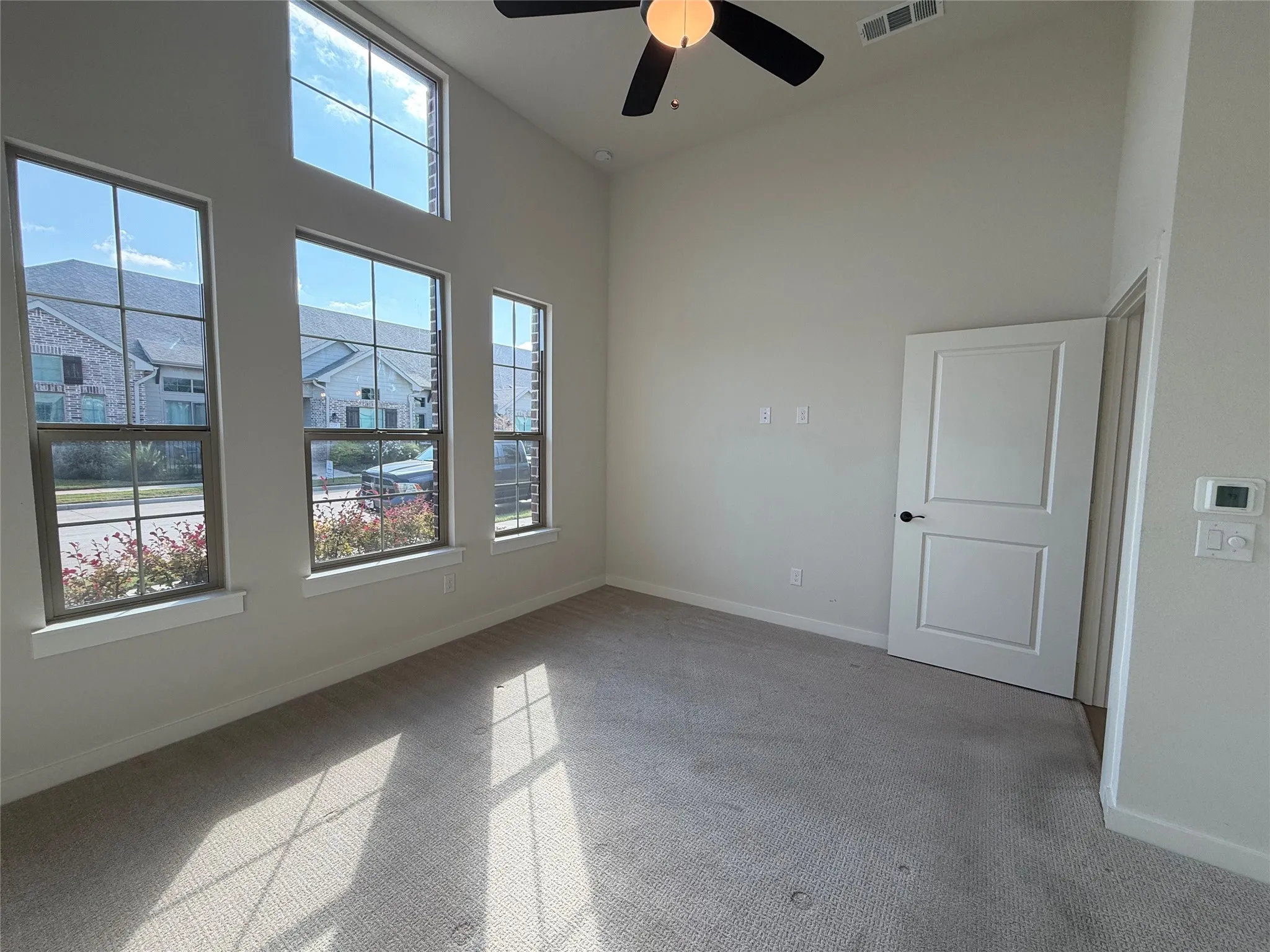 Townhouse For Sale in Dallas County , 7219 Calistoga Lane, Grand Prairie, Texas 75054, 2 Bedroom, 2 Bathroom, 2 Garage spaces, 1,390 Sqft, built in 2022, mls#21417298, Real Estate Agent in Grand Prairie, Homes For Sale in Dallas county, Homes For Sale in Grand Prairie, Realtor in Grand Prairie Texas, Real Estate Brokerage Independent Realty Texas, Luminita Cordes Realtor