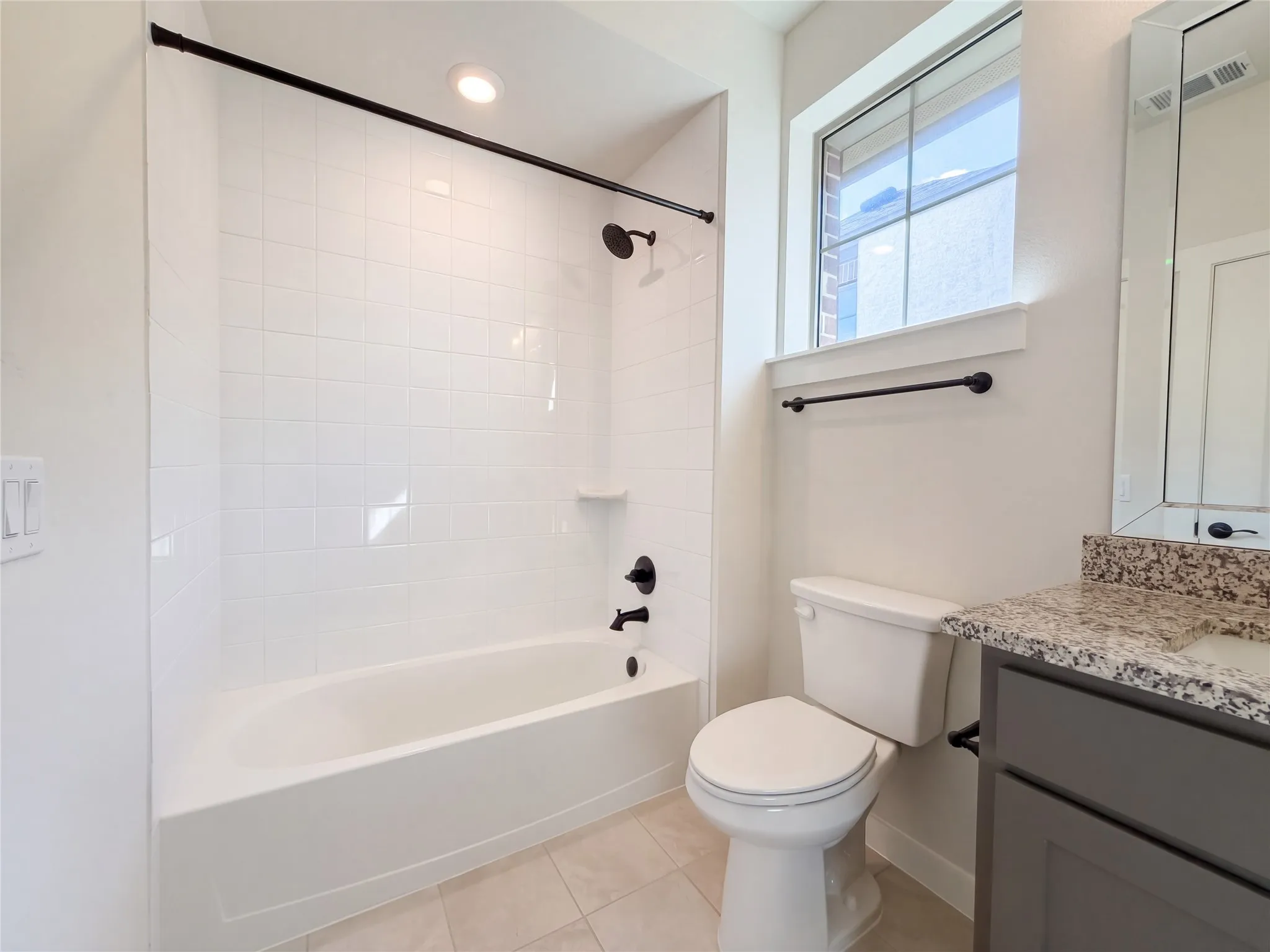 Townhouse For Sale in Dallas County , 7219 Calistoga Lane, Grand Prairie, Texas 75054, 2 Bedroom, 2 Bathroom, 2 Garage spaces, 1,390 Sqft, built in 2022, mls#21417298, Real Estate Agent in Grand Prairie, Homes For Sale in Dallas county, Homes For Sale in Grand Prairie, Realtor in Grand Prairie Texas, Real Estate Brokerage Independent Realty Texas, Luminita Cordes Realtor