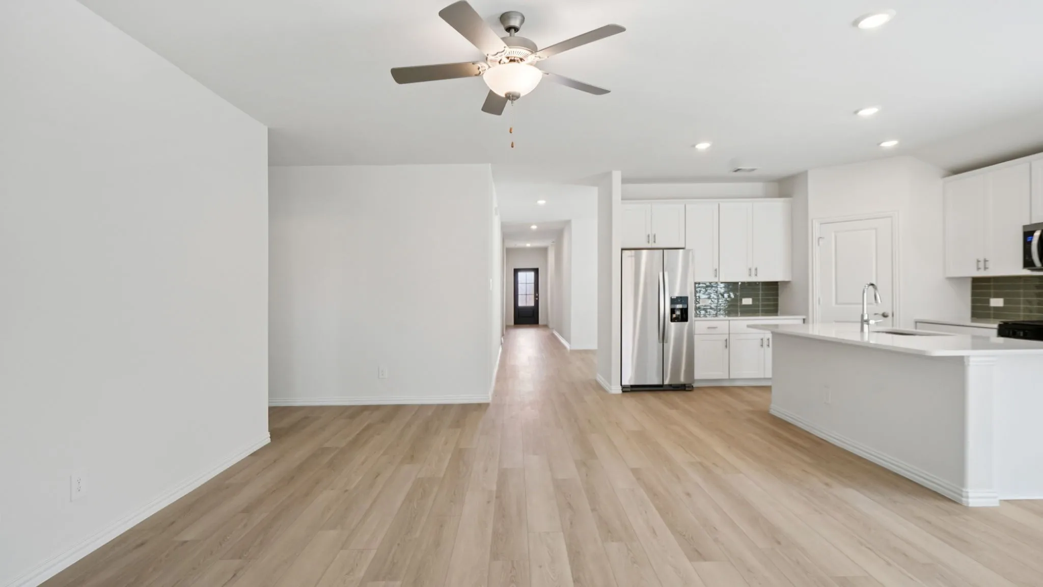 Photo is not of the actual home, but is an inspirational photo of builder’s model home and may depict options, furnishings, and/or decorator features that are not included.