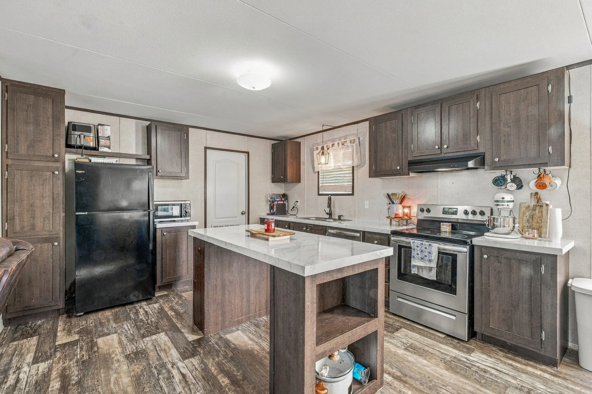 Manufactured Home For Sale in Erath County , 160 Buckskin Court, Stephenville, Texas 76401, 3 Bedroom, 2 Bathroom, Garage spaces, 1,456 Sqft, built in 2018, mls#21359104, Real Estate Agent in Stephenville, Homes For Sale in Erath county, Homes For Sale in Stephenville, Realtor in Stephenville Texas, Real Estate Brokerage Independent Realty Texas, Luminita Cordes Realtor