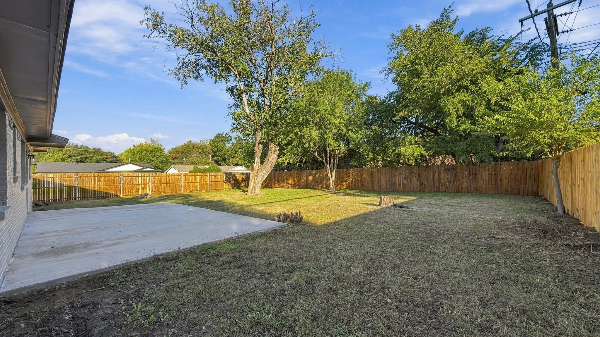 Single Family Residence For Sale in Tarrant County , 4732 Burgess Drive, Fort Worth, Texas 76132, 3 Bedroom, 2 Bathroom, 2 Garage spaces, 1,225 Sqft, built in 1959, mls#21415939, Real Estate Agent in Fort Worth, Homes For Sale in Tarrant county, Homes For Sale in Fort Worth, Realtor in Fort Worth Texas, Real Estate Brokerage Independent Realty Texas, Luminita Cordes Realtor